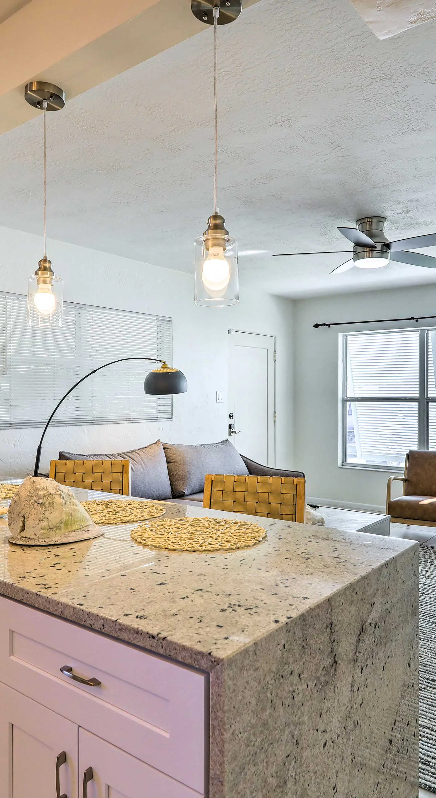 Cute & Cozy Florida Duplex: Walk to Beaches!