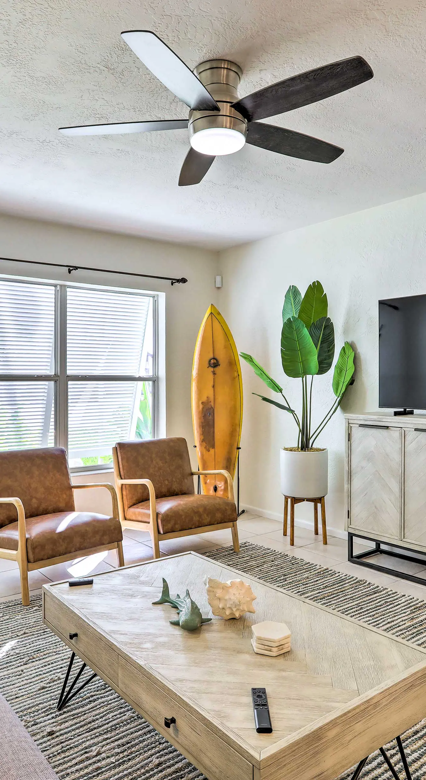 Cute & Cozy Florida Duplex: Walk to Beaches!