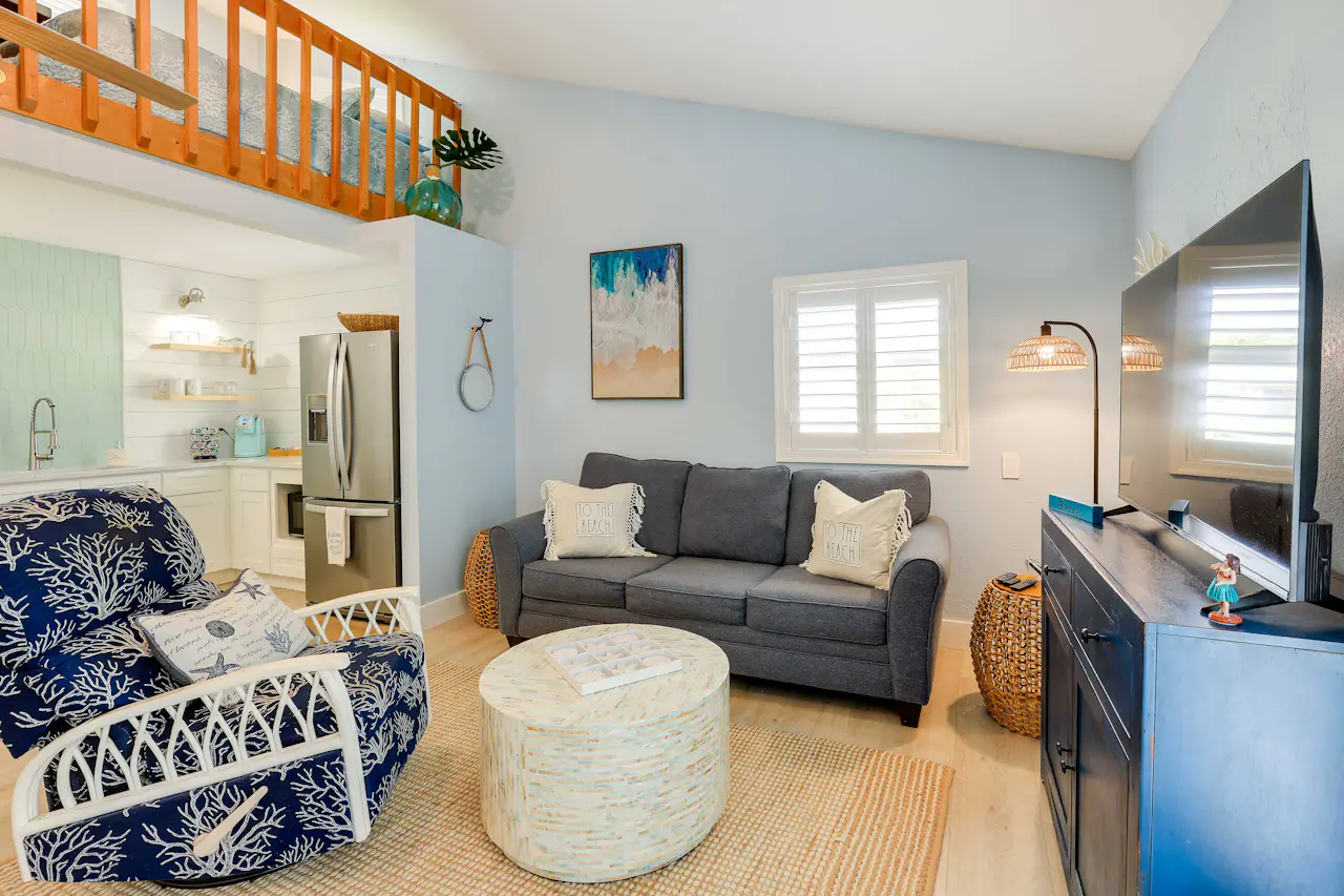 Tropical Cottage
