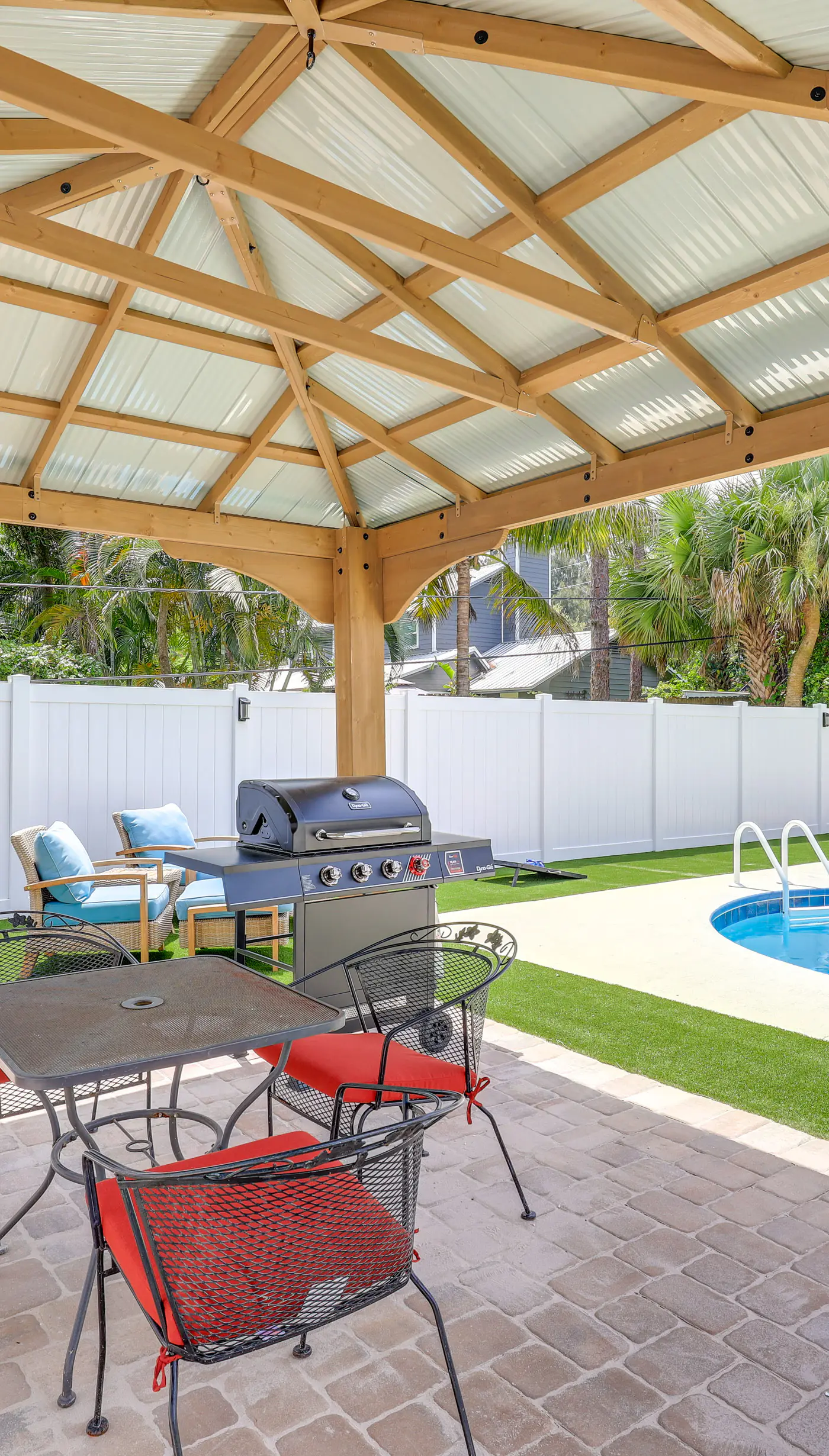 Vero Beach Vacation Rental: Pool & Putting Green!