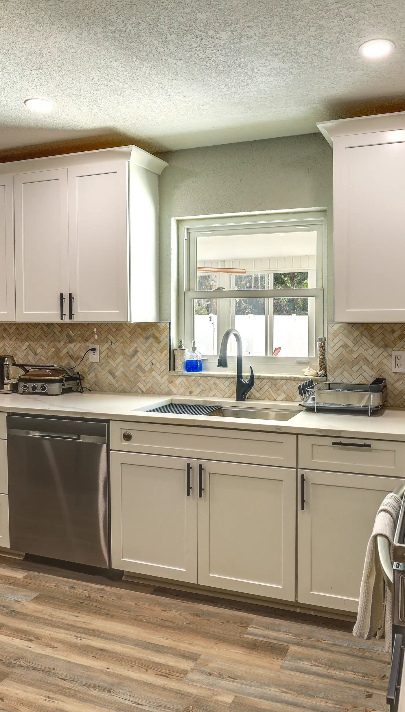 Vero Beach Vacation Rental: Pool & Putting Green!