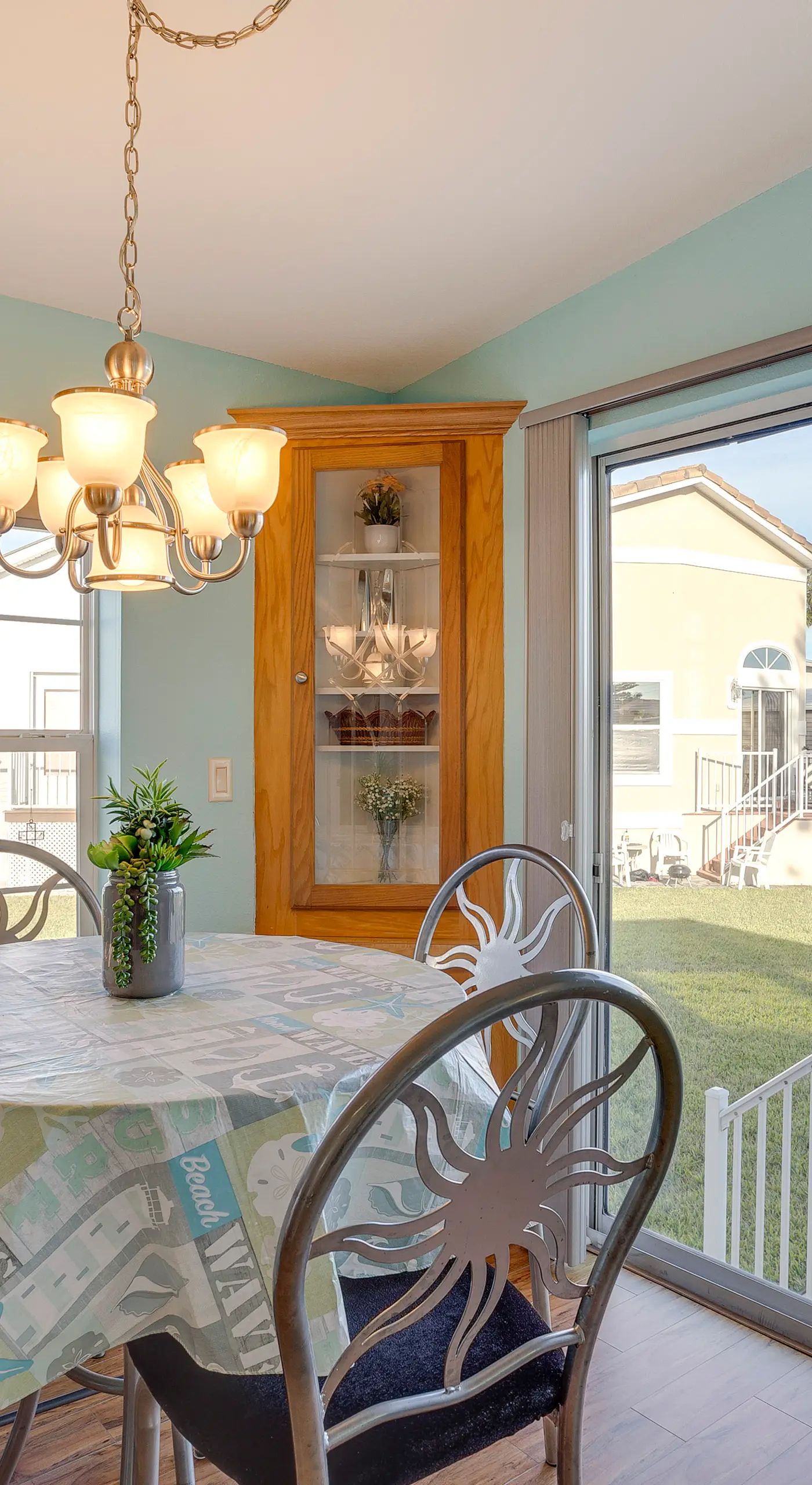 Nettles Island Jensen Beach Home: Walk to Ocean!