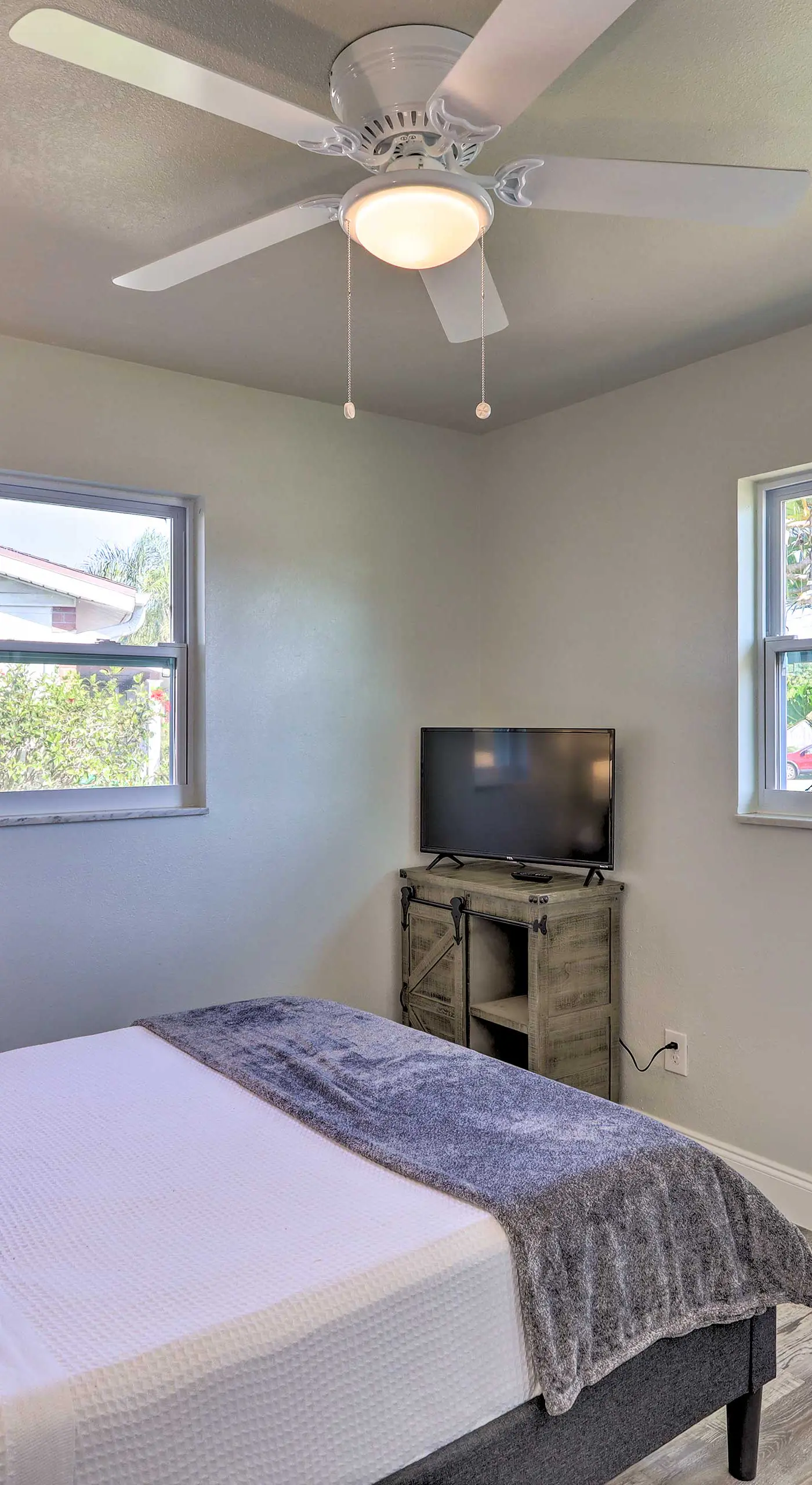 Pet-Friendly Merritt Island Home w/ Heated Pool