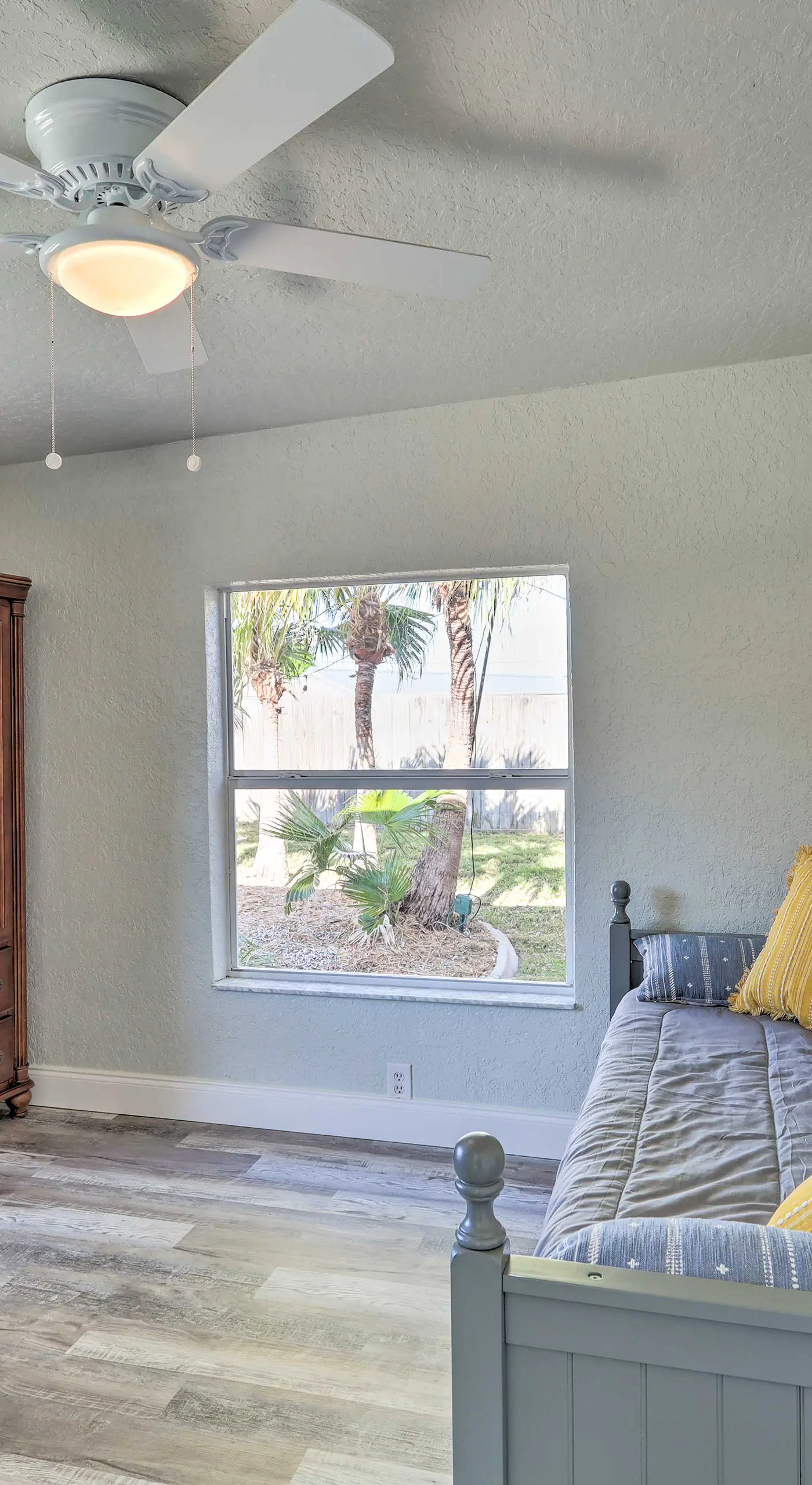 Pet-Friendly Merritt Island Home w/ Heated Pool
