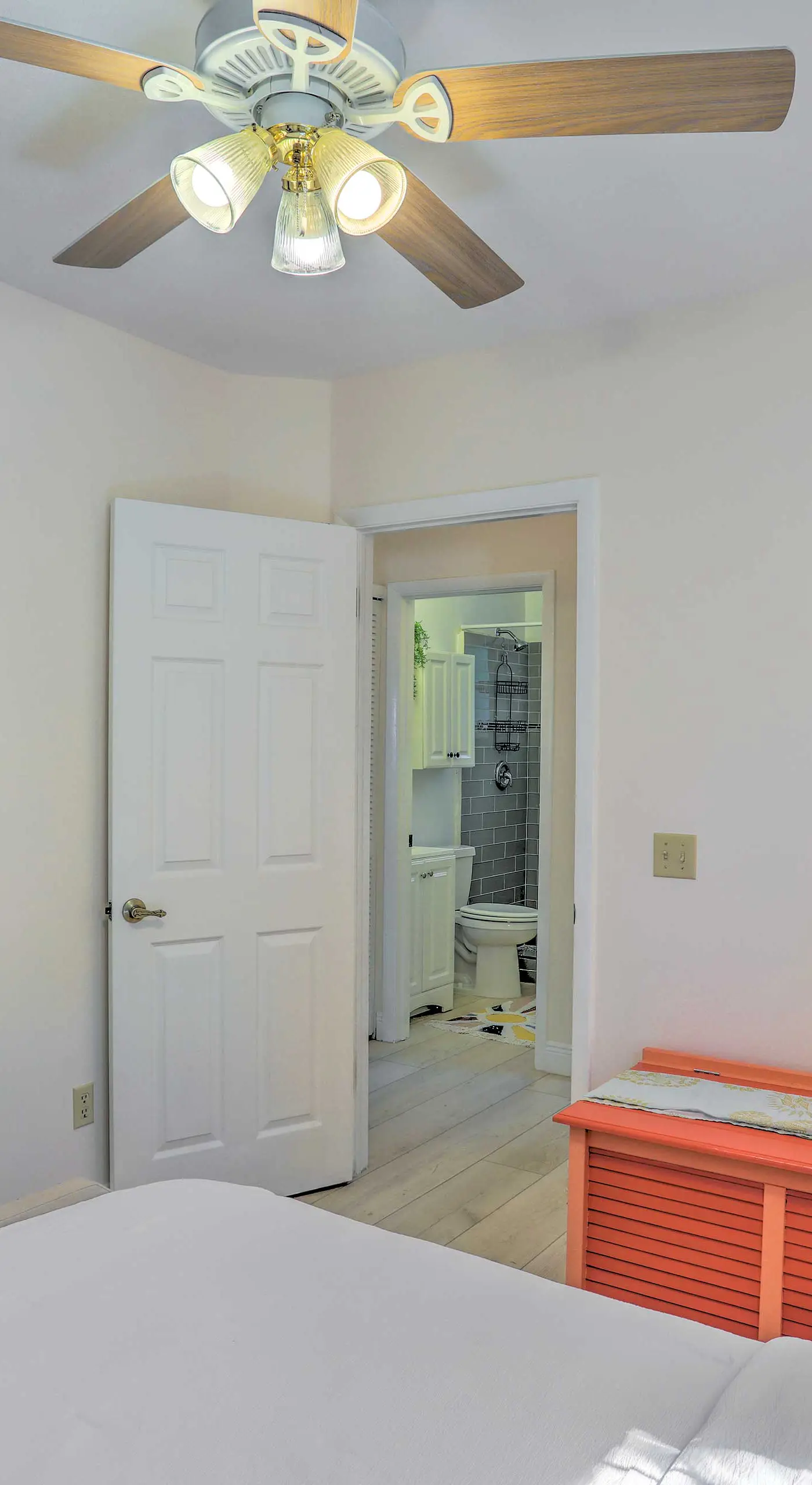 Lovely Cottage Near Downtown Stuart & Beaches