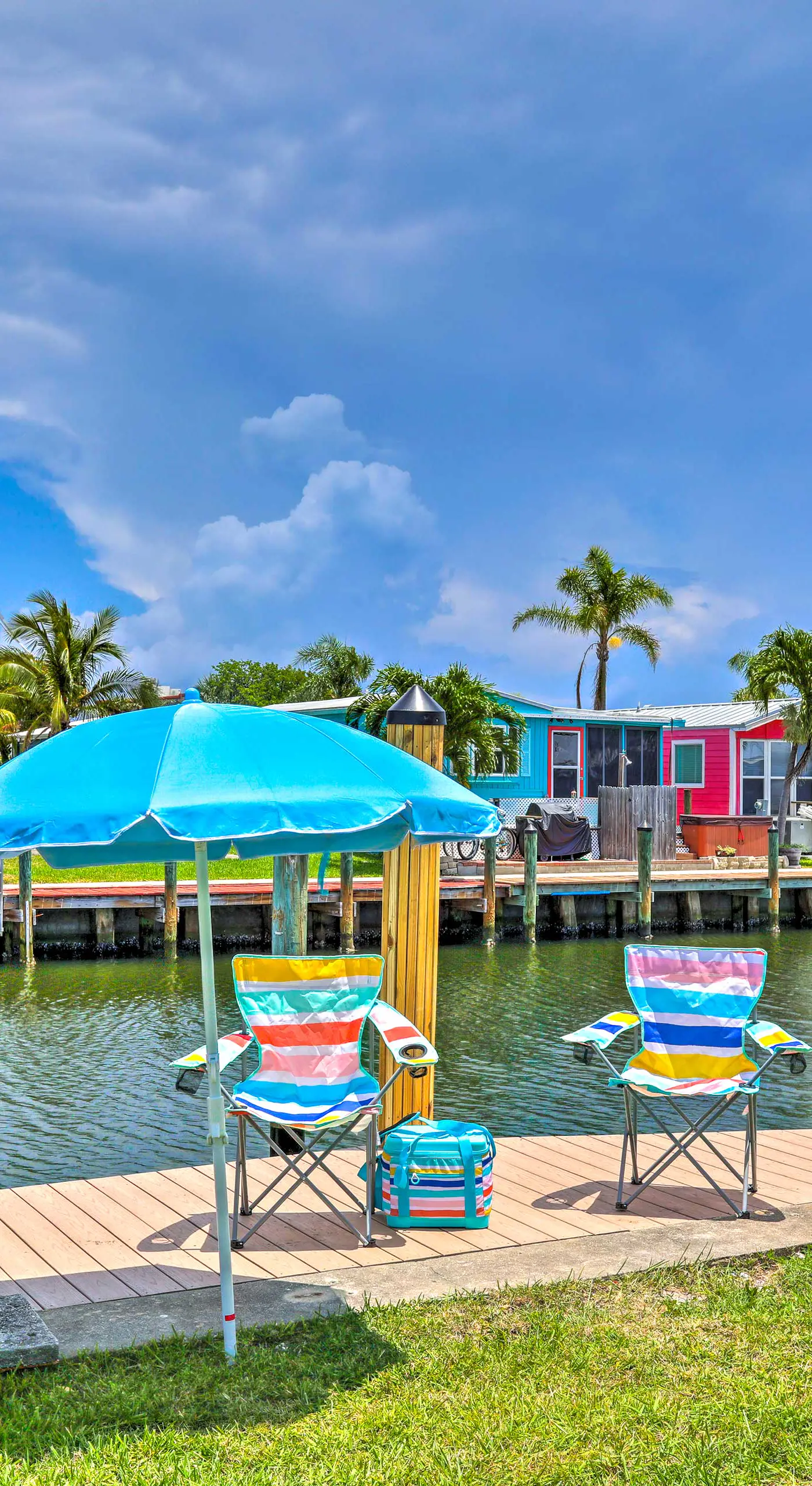 Boat Owner's Paradise: Jensen Beach Home w/ Dock!