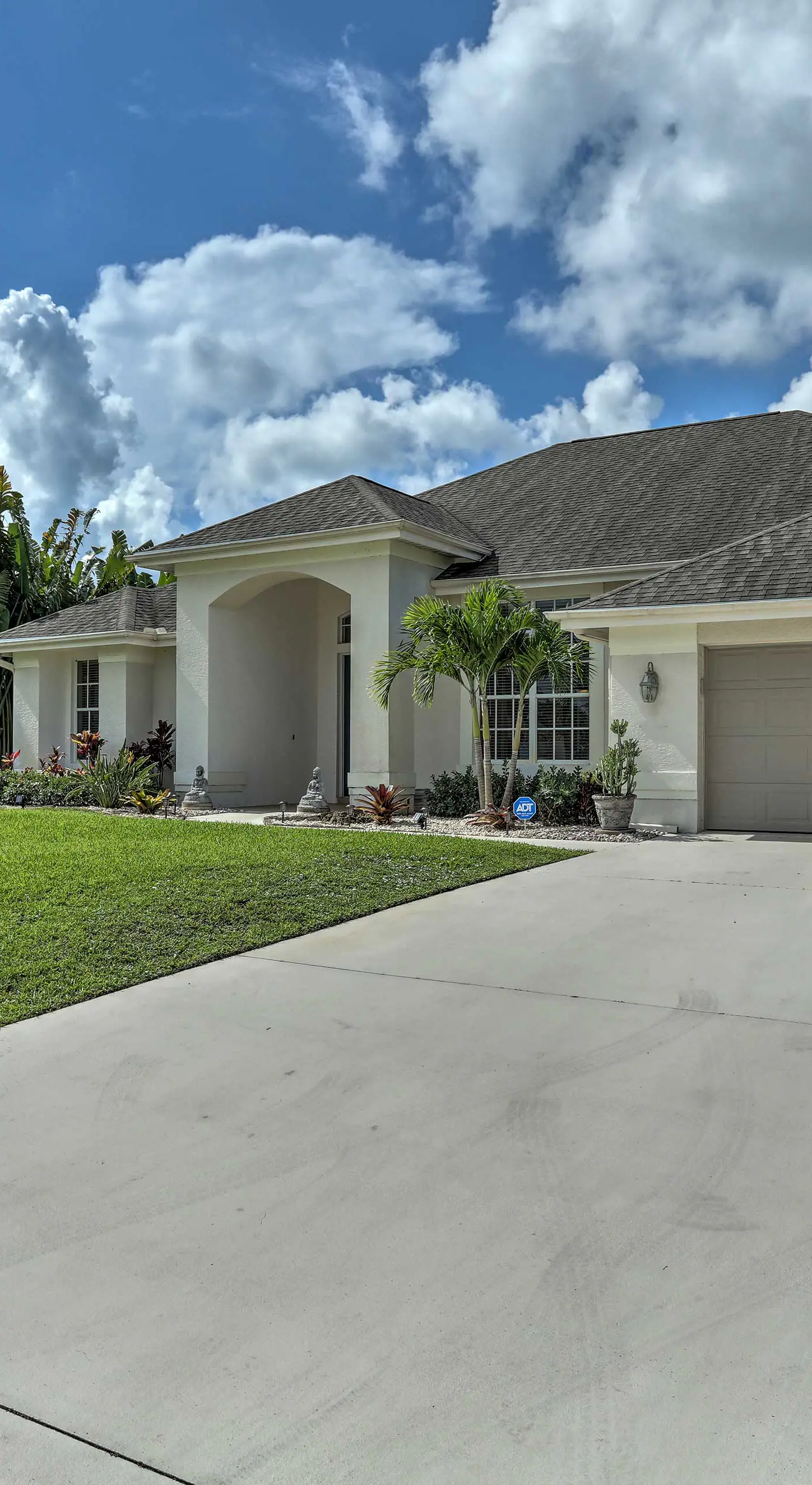 Private Pool & Hot Tub: Port St Lucie Escape