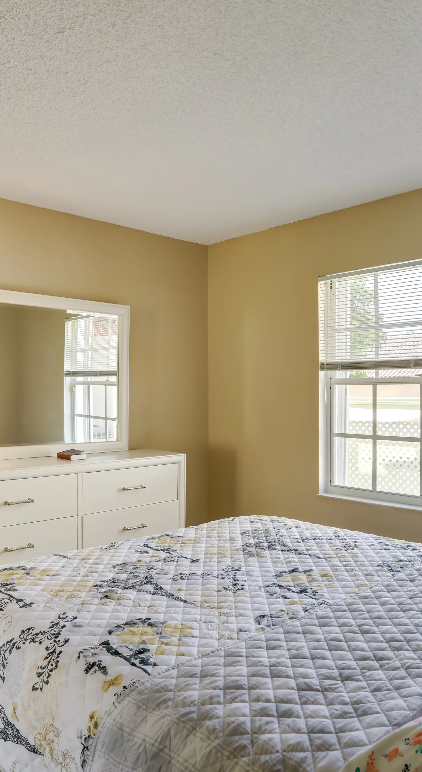 Pet-Friendly Port St Lucie Home - 7 Mi to Beaches!