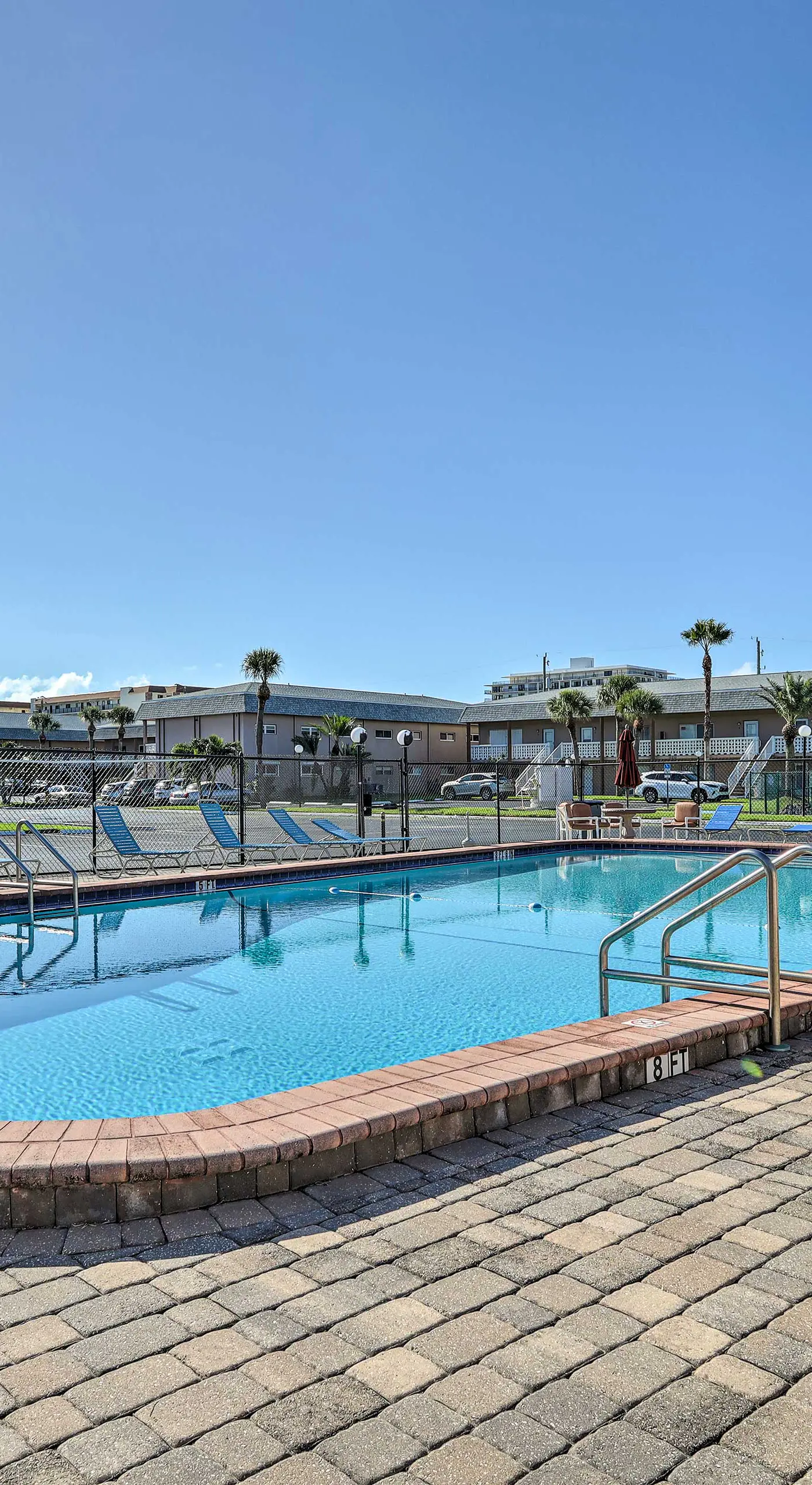 'The Palms' Cocoa Beach Condo: Walk to Beach!