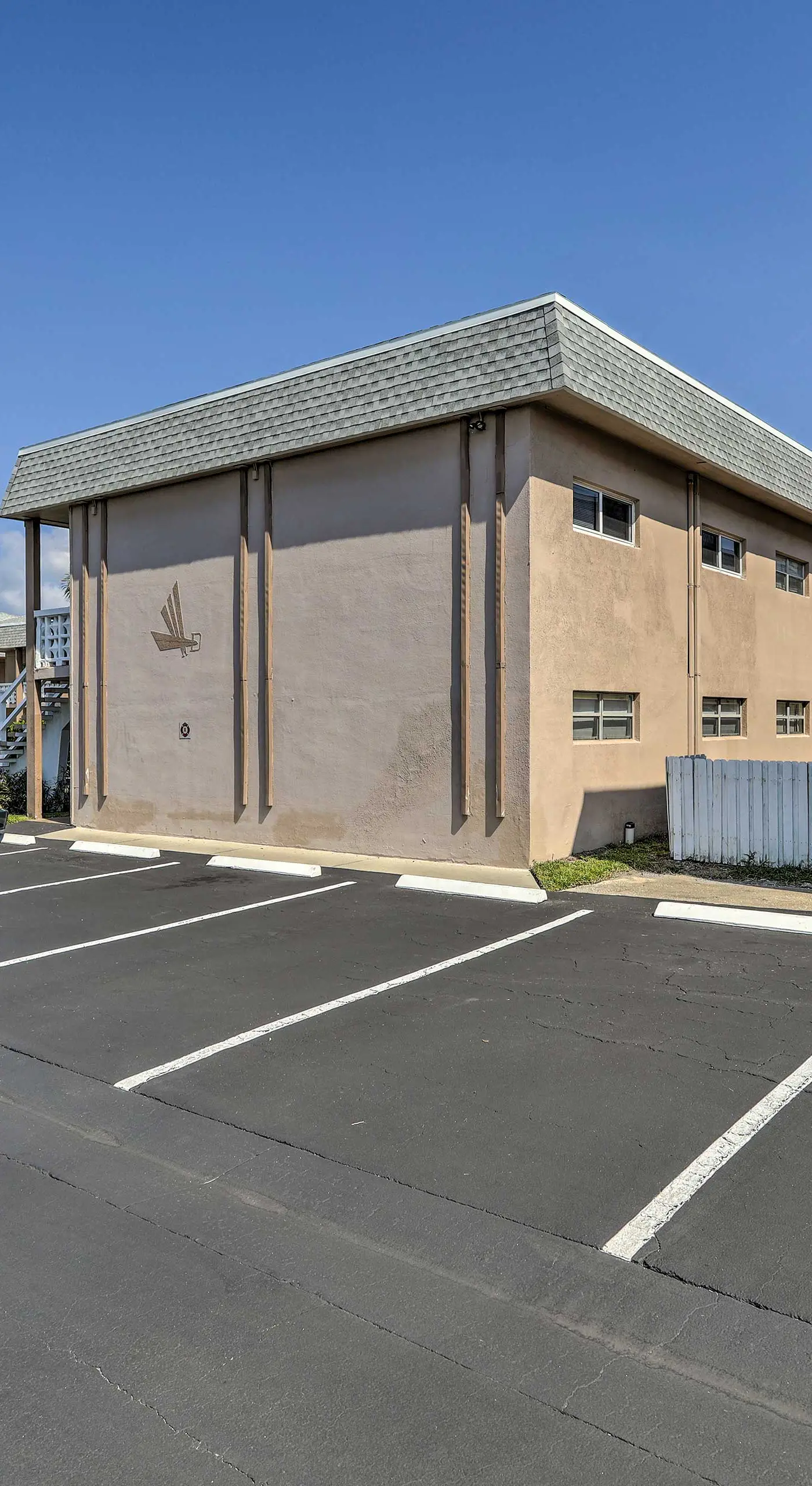 'The Palms' Cocoa Beach Condo: Walk to Beach!