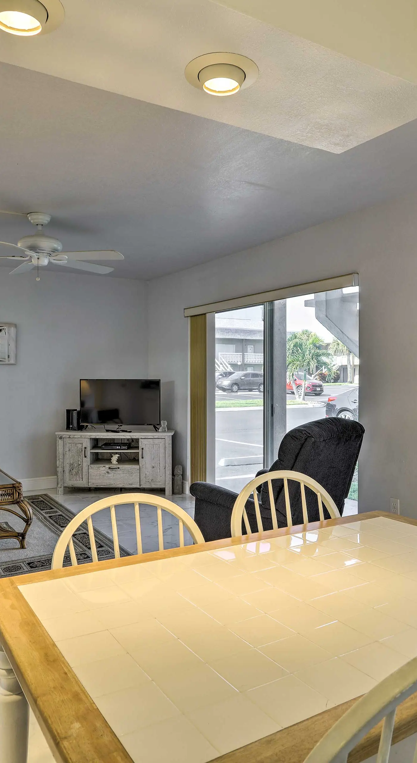 'The Palms' Cocoa Beach Condo: Walk to Beach!