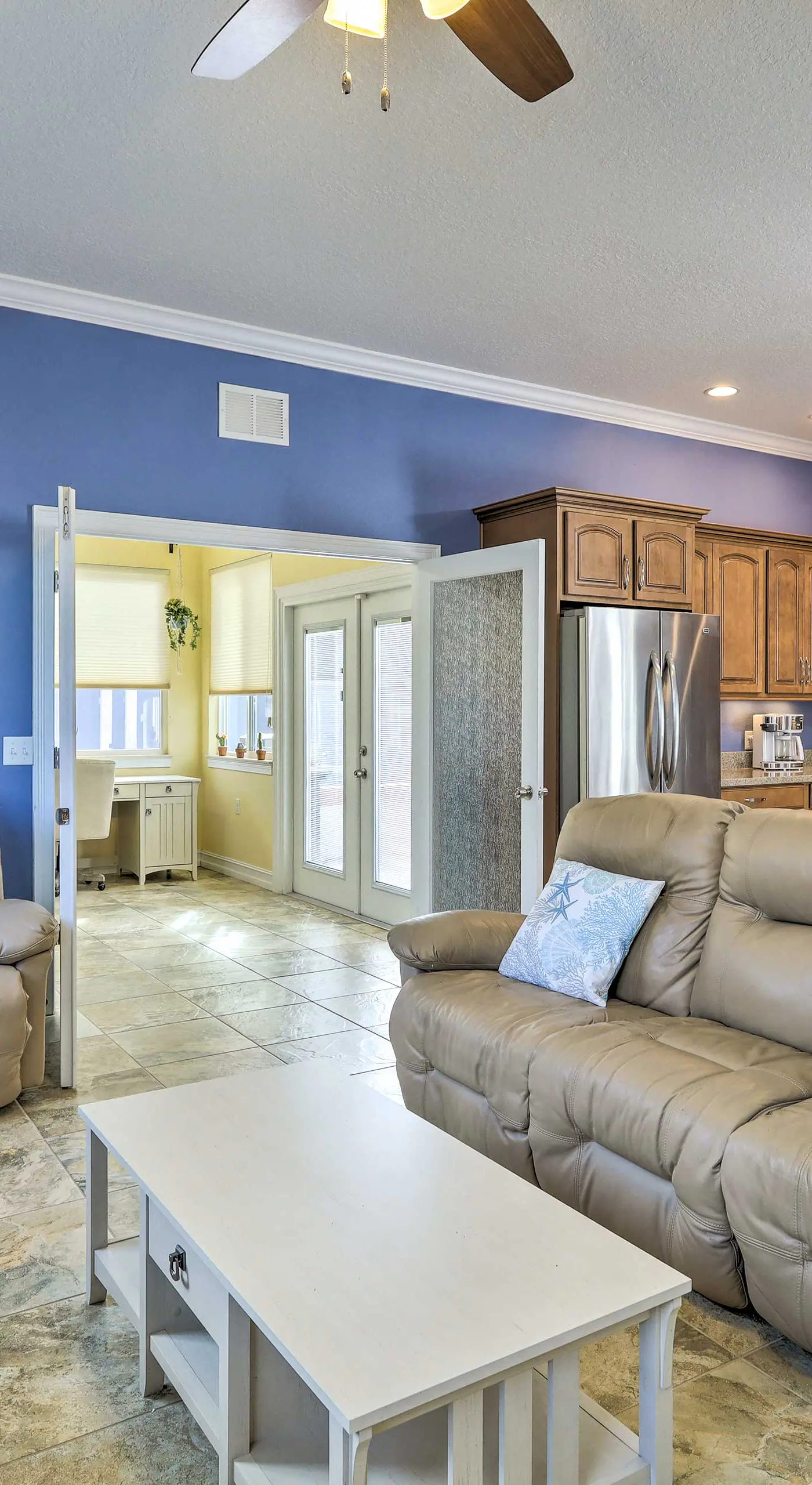 'The Shell House' in Titusville: Pool, Golf Access
