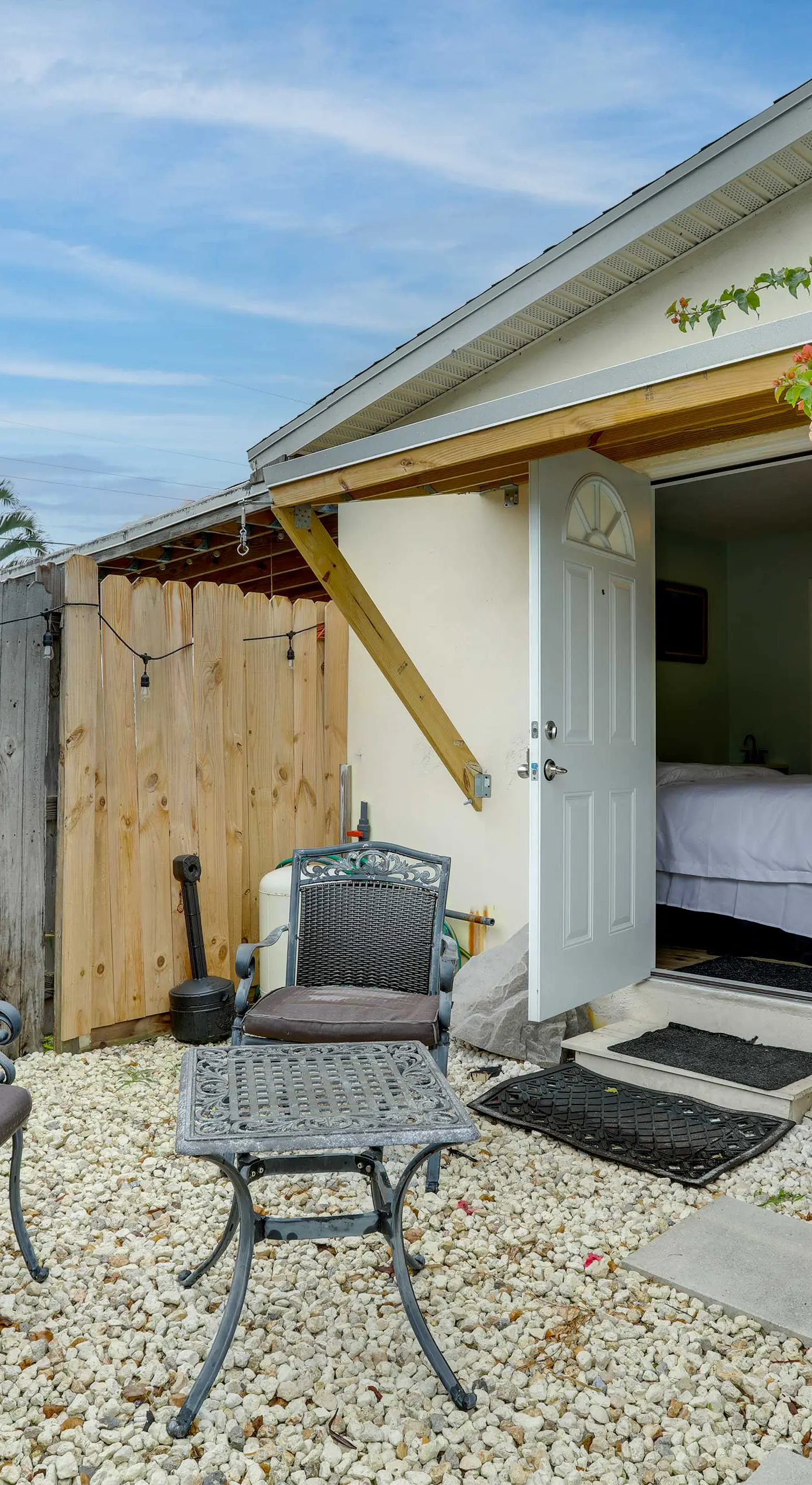 Pet-Friendly Stuart Studio < 3 Mi to Downtown!