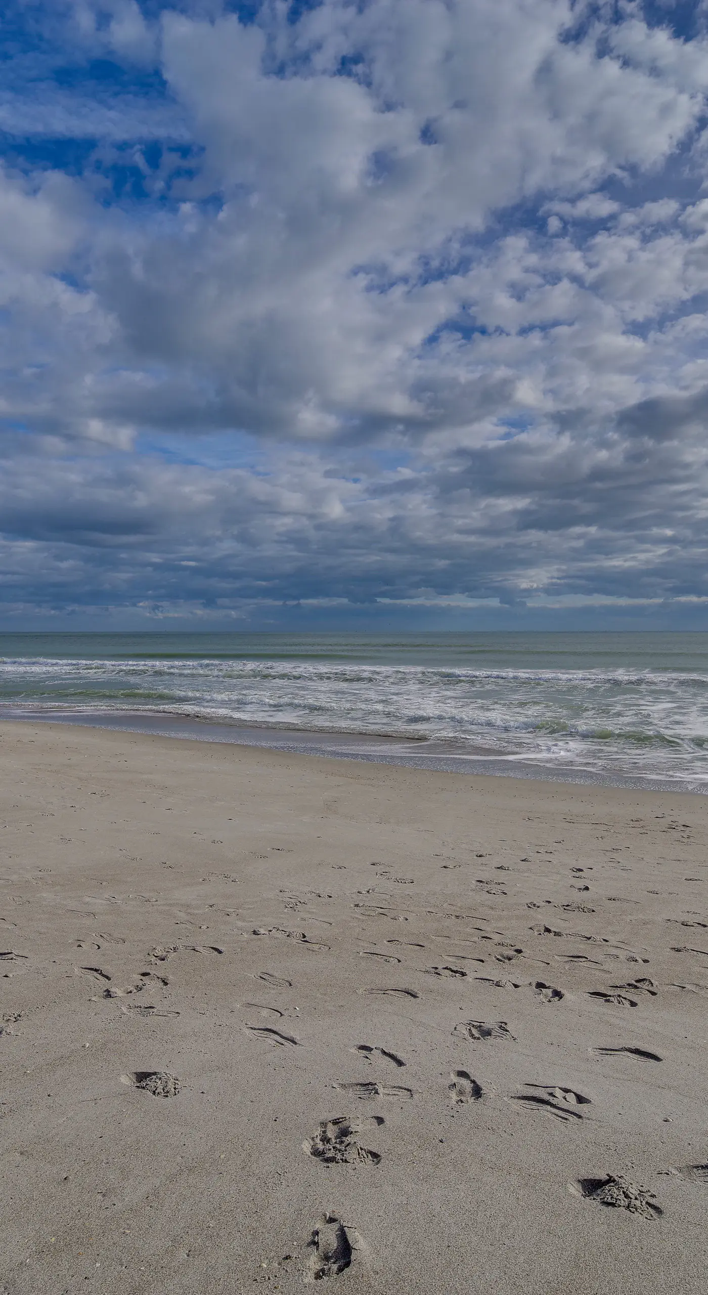 2-Story Cape Canaveral Home: Walk to Public Beach!