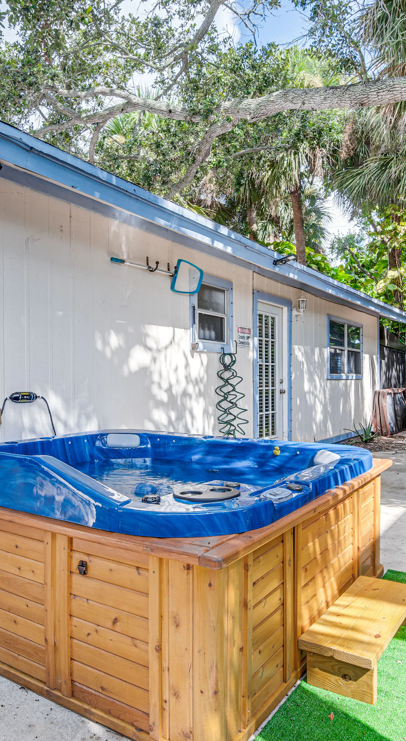 Cape Canaveral Cottage w/ Hot Tub: Walk to Beach