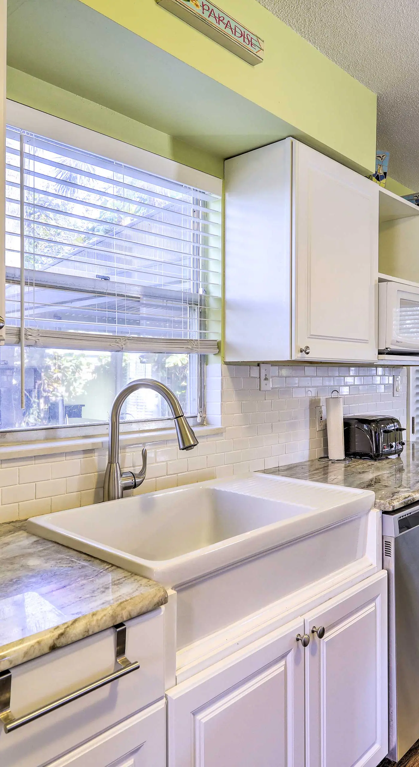 Cape Canaveral Cottage w/ Hot Tub: Walk to Beach