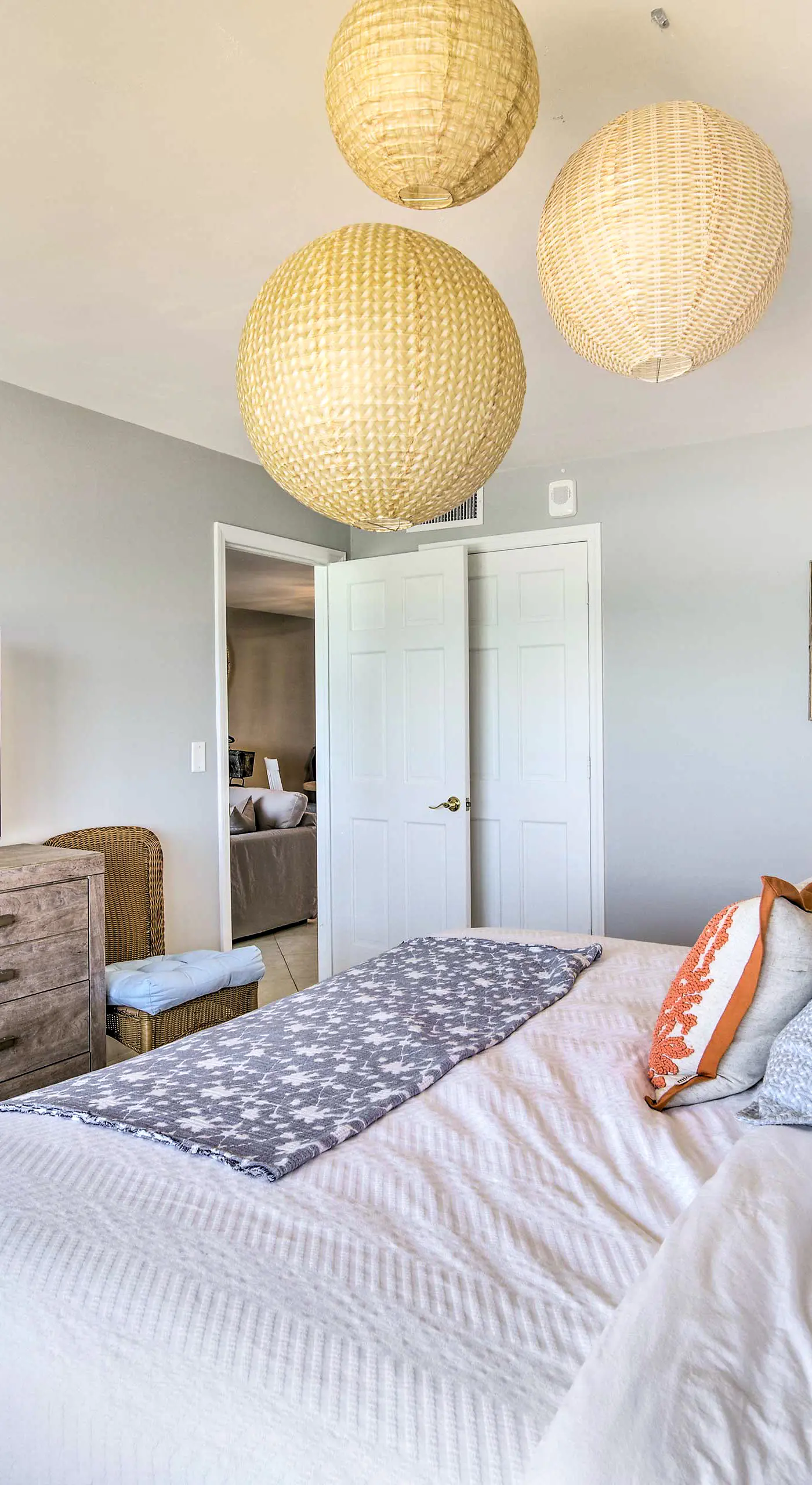 Lovely Fort Pierce Condo, Walk to Beach!