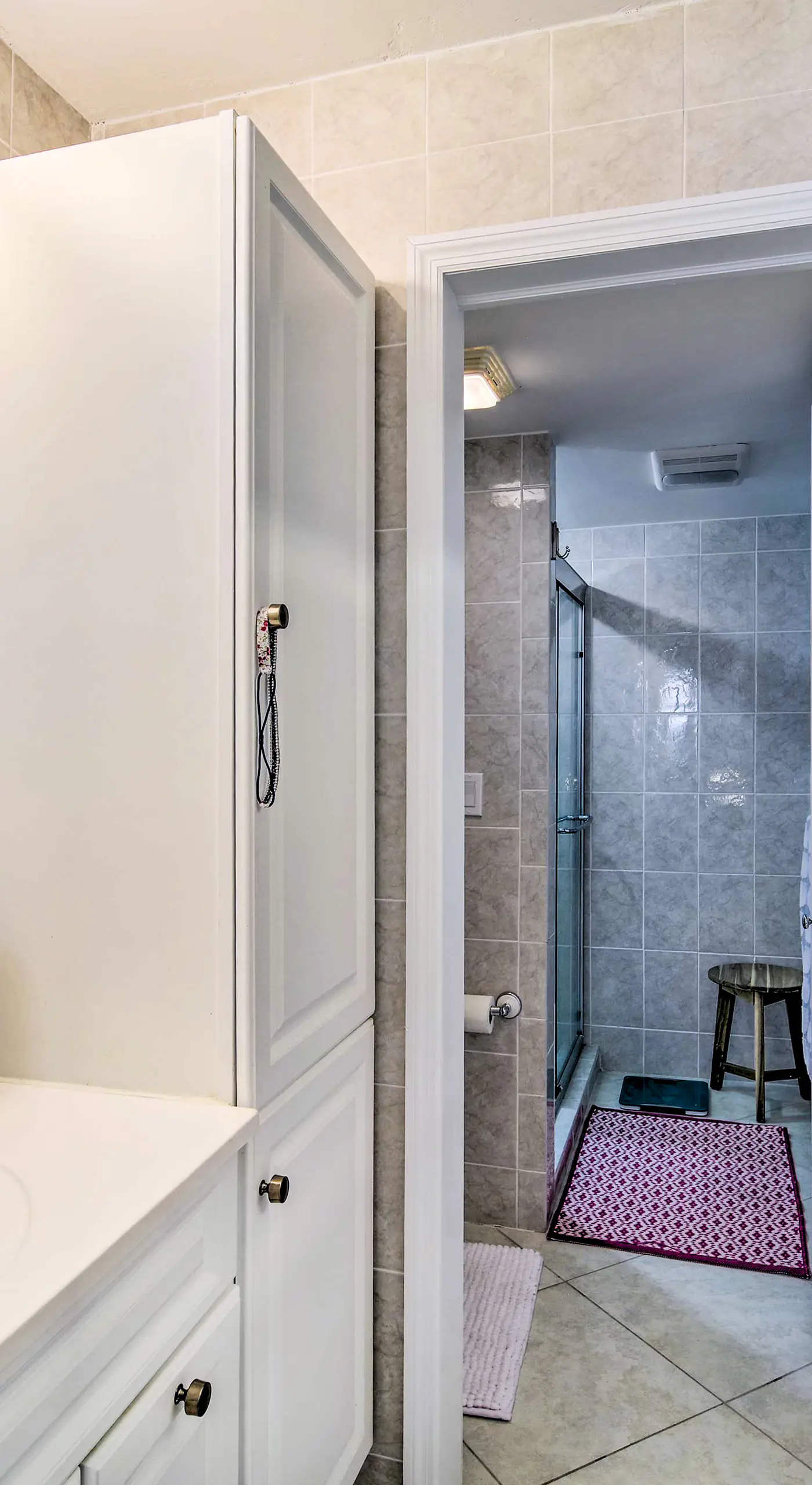 Lovely Fort Pierce Condo, Walk to Beach!