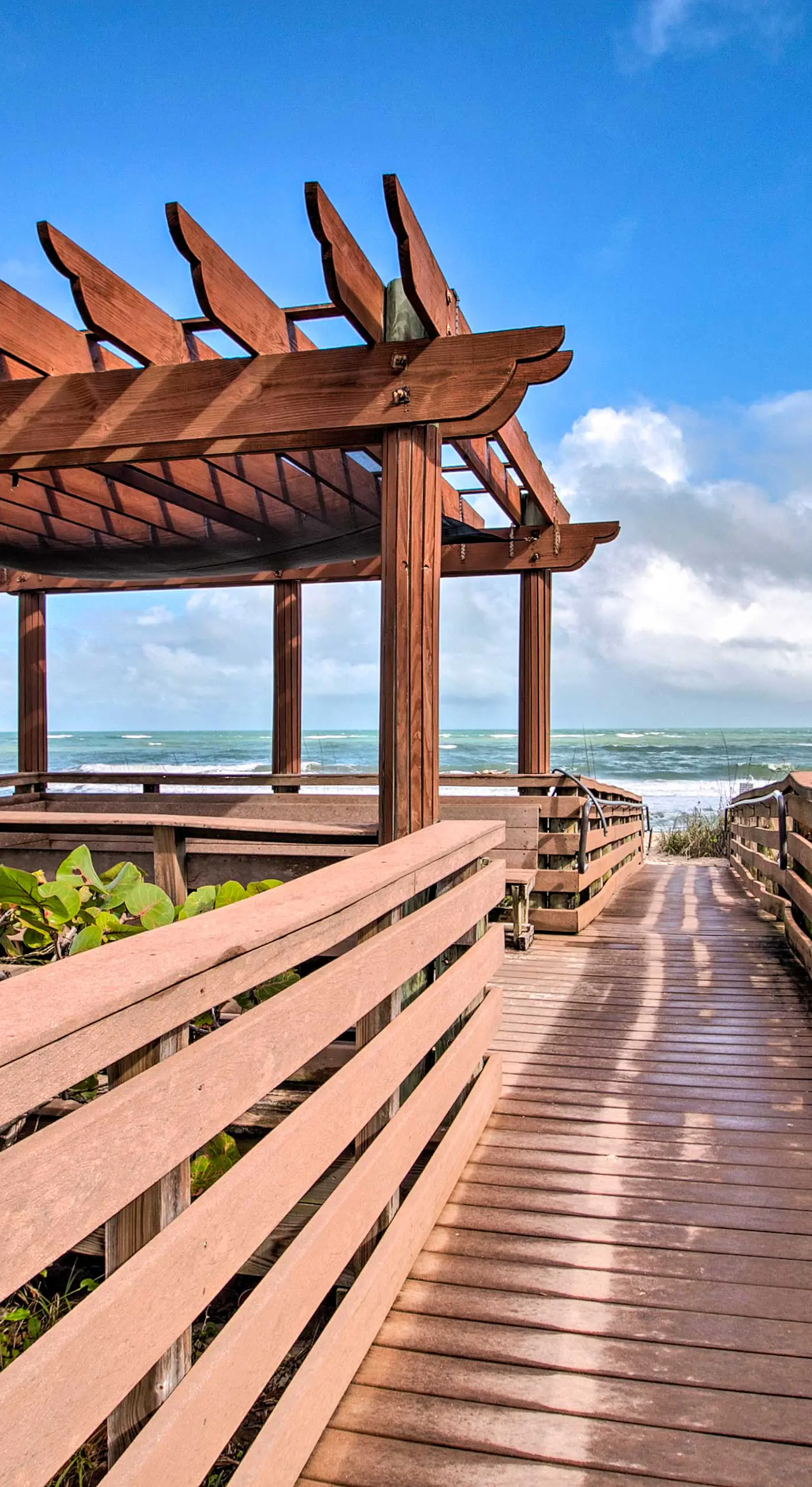Lovely Fort Pierce Condo, Walk to Beach!
