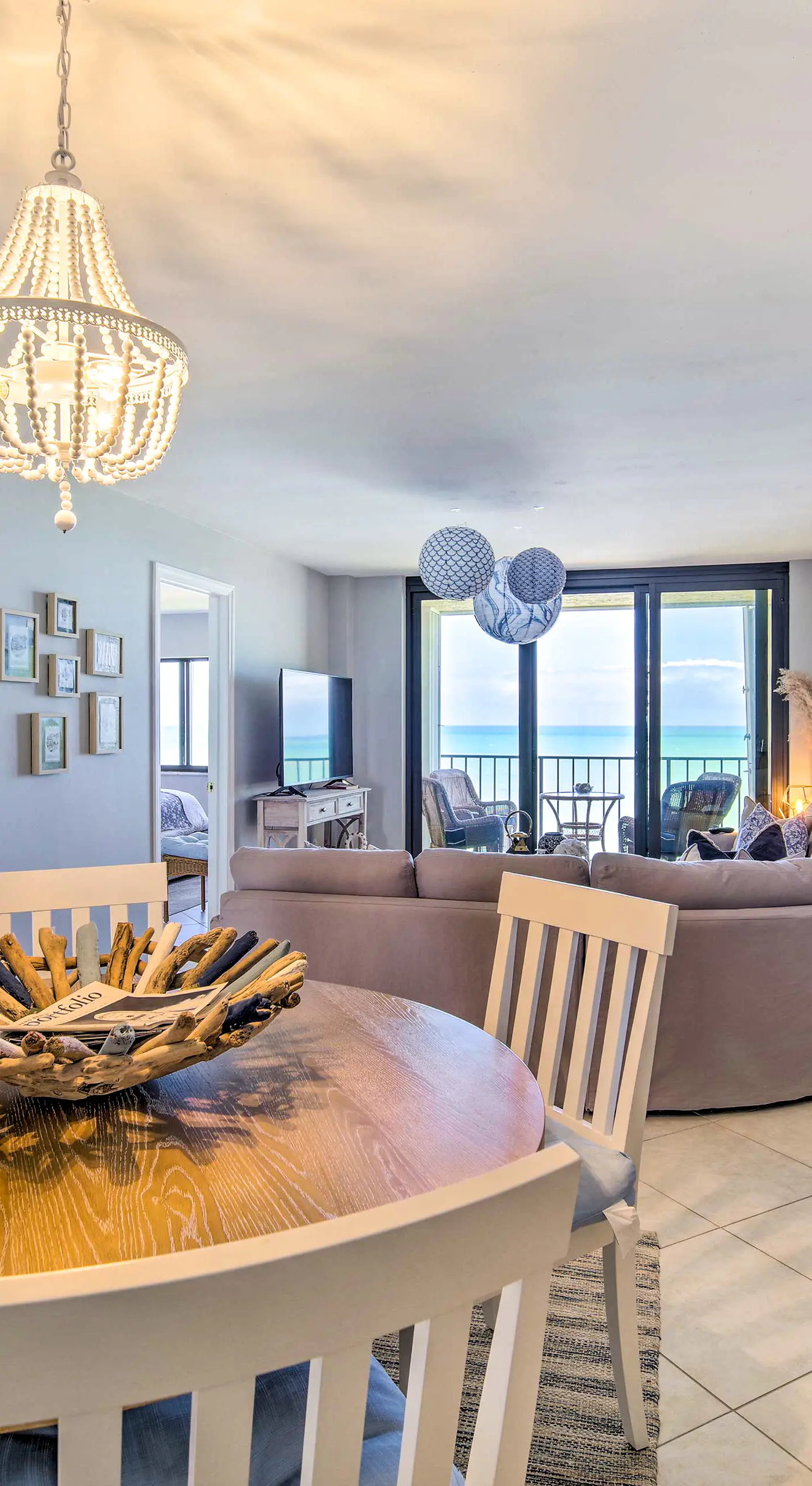 Lovely Fort Pierce Condo, Walk to Beach!