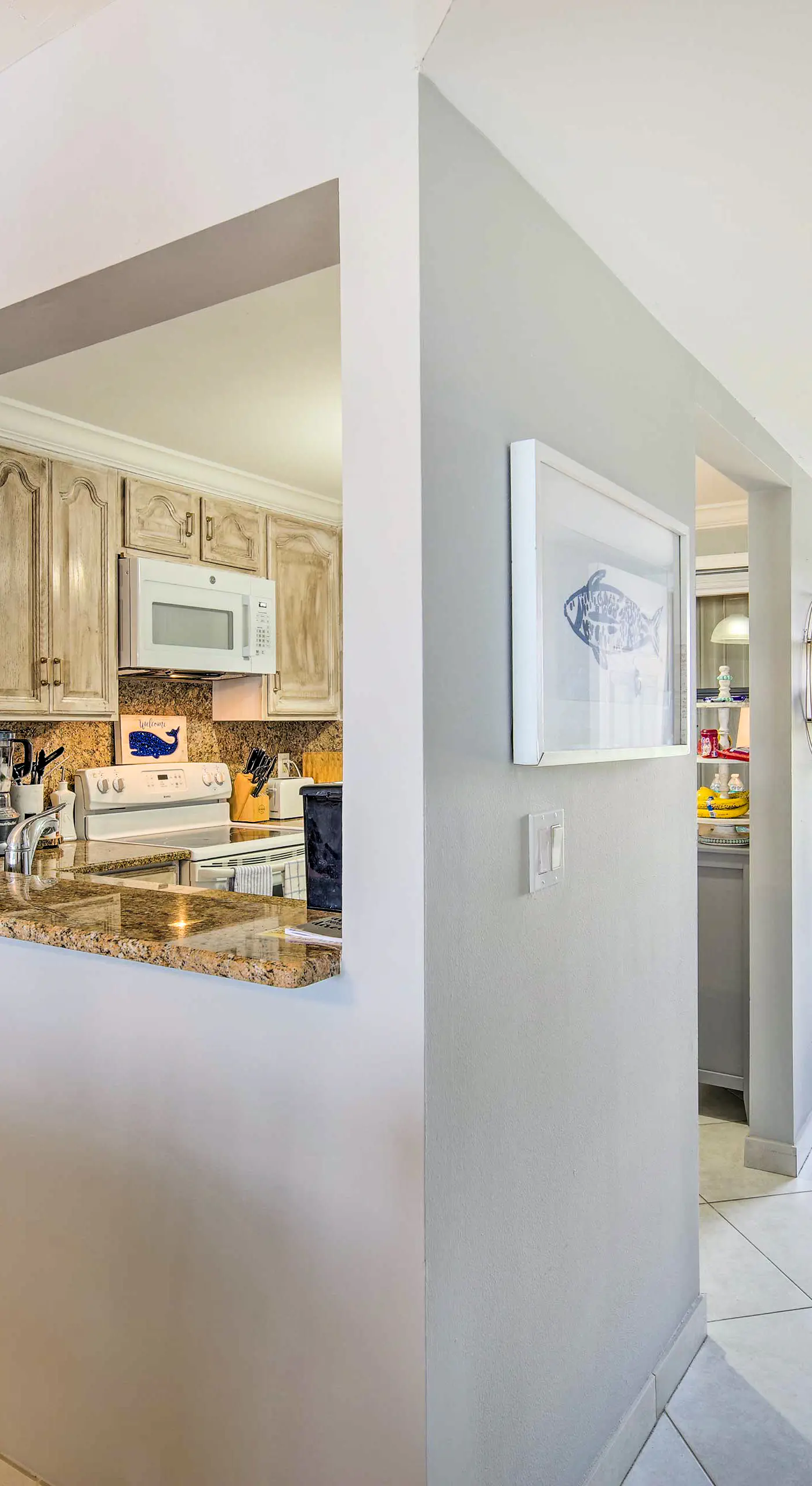 Lovely Fort Pierce Condo, Walk to Beach!