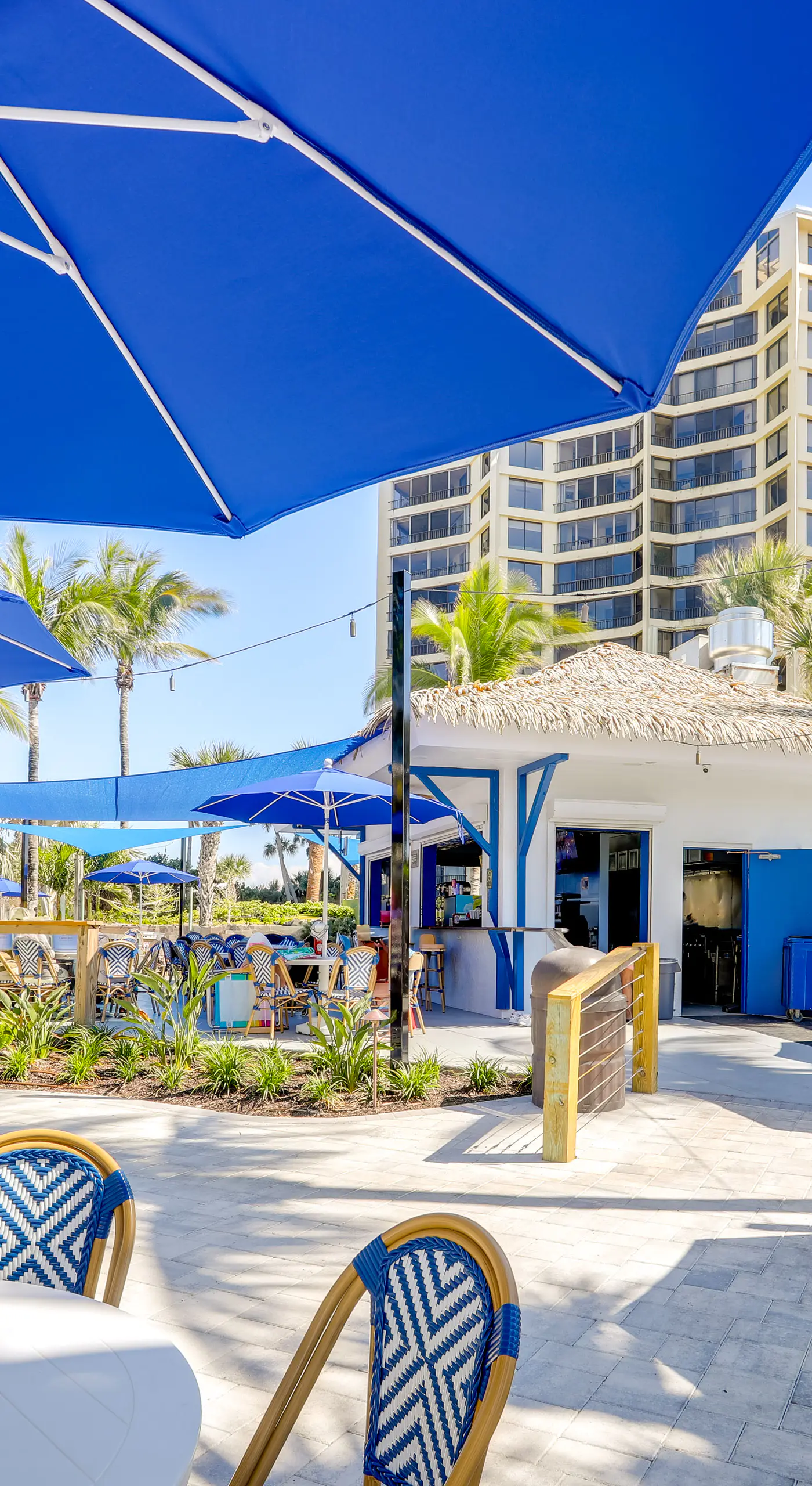 Sunny Ocean Village Beach Condo: Community Pool
