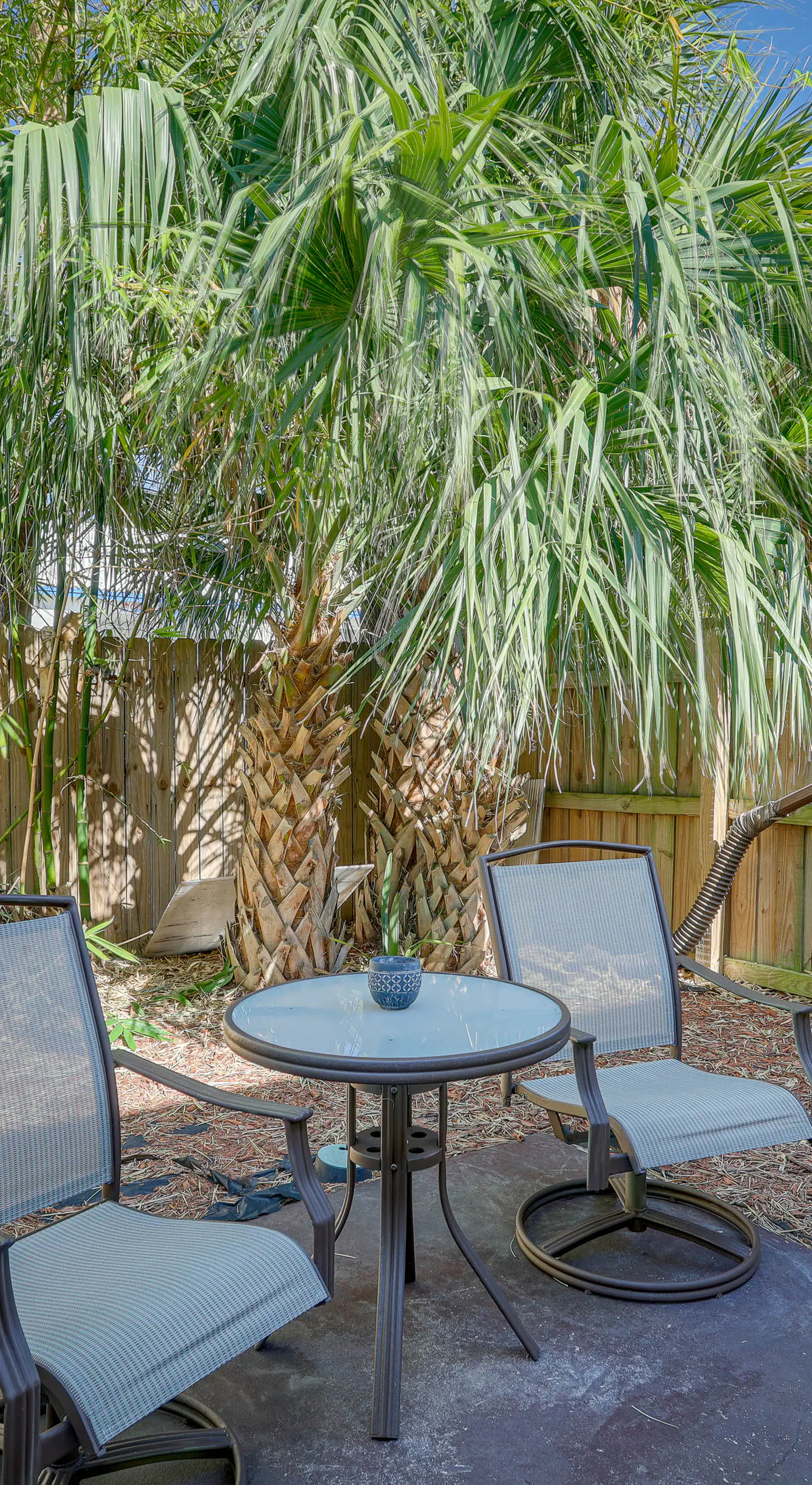 Breezy Cape Canaveral Townhome ~ 1 Mi to Beach!