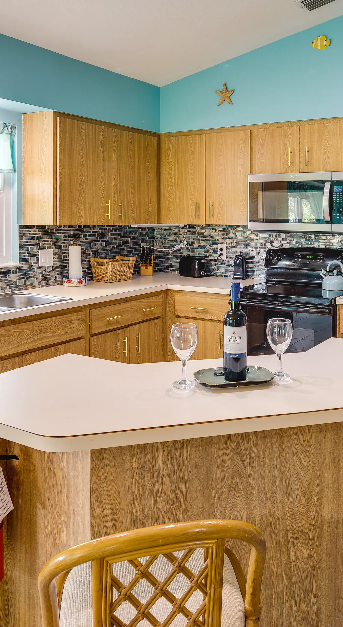 Pet-Friendly Sebastian Home: w/ Porch + Lake View!