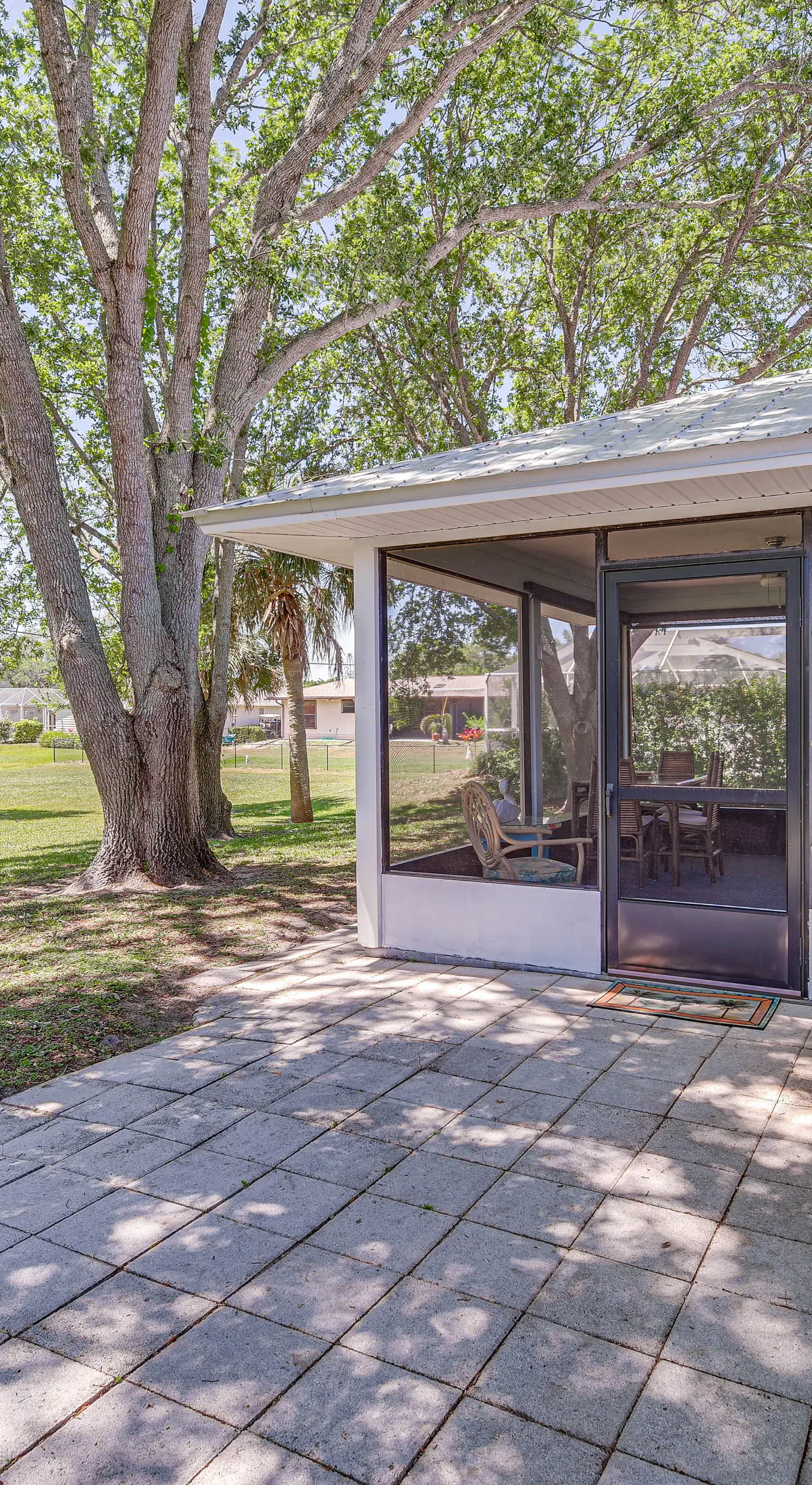 Pet-Friendly Sebastian Home: w/ Porch + Lake View!