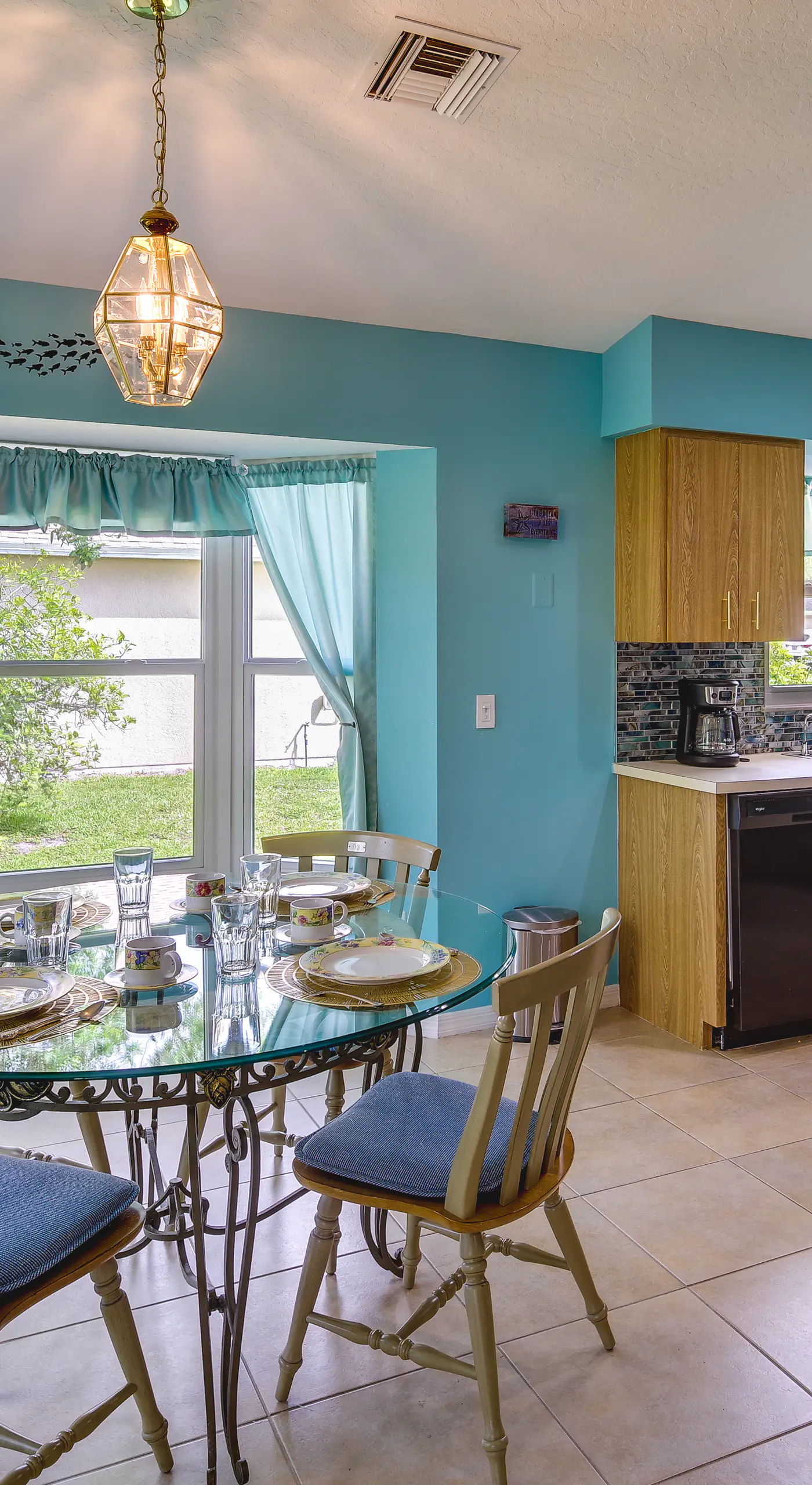 Pet-Friendly Sebastian Home: w/ Porch + Lake View!