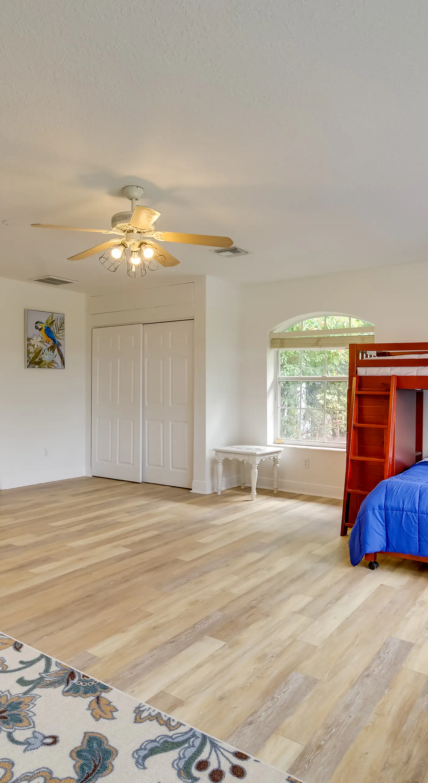 'Casa Blanco' Escape w/ Fire Pit in Sebastian!
