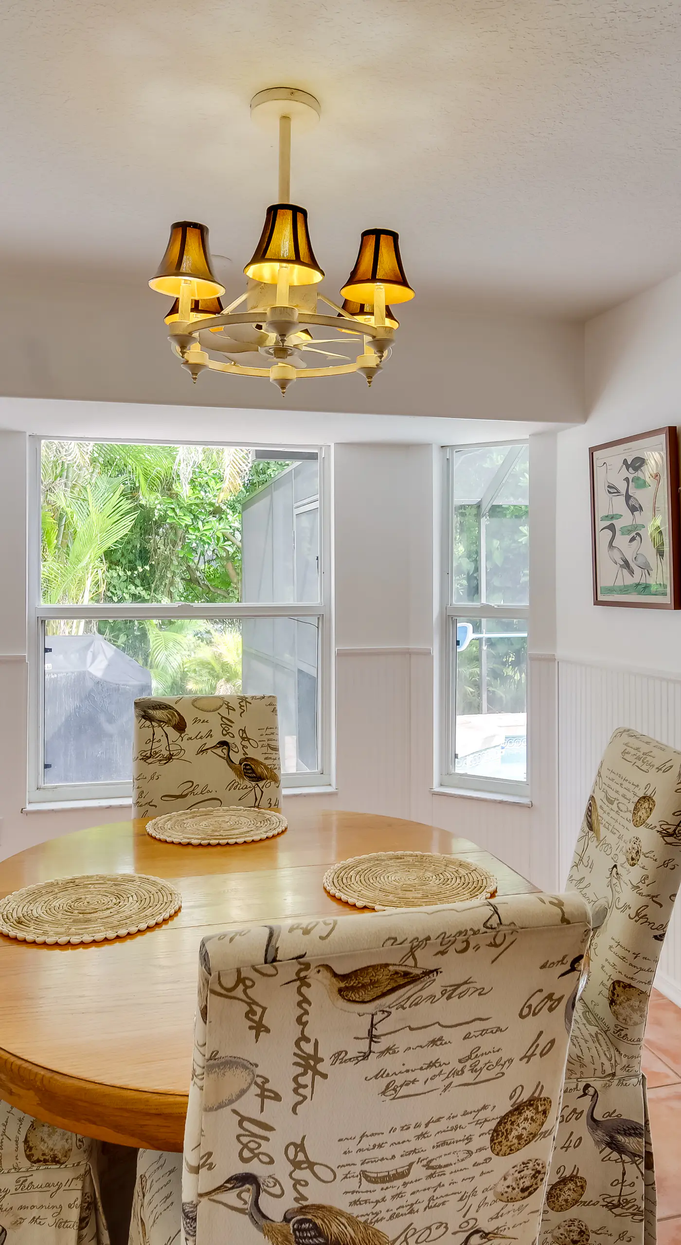 'Casa Blanco' Escape w/ Fire Pit in Sebastian!