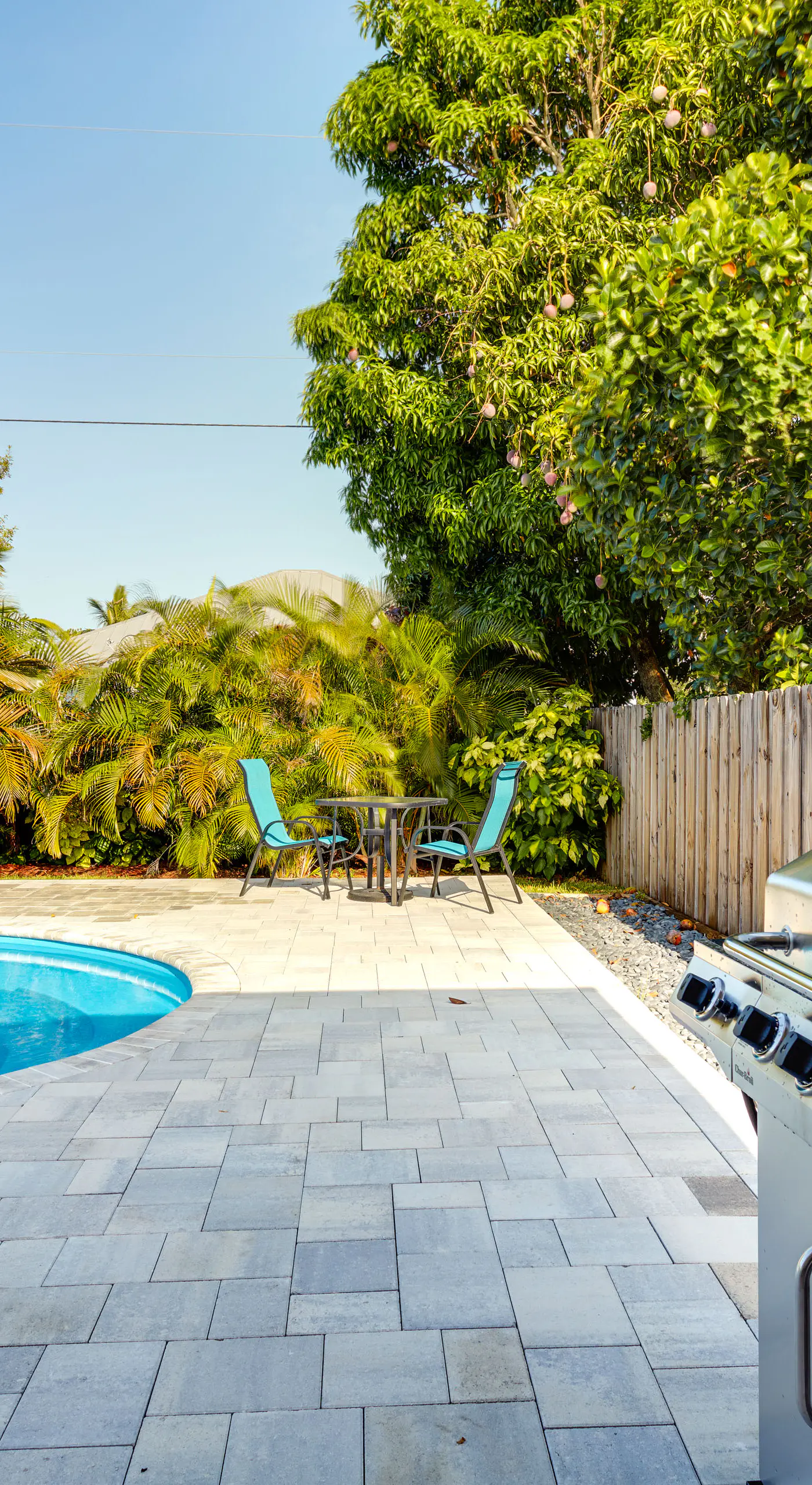 Florida Gem: Saltwater Pool By Beaches & Kayaking!