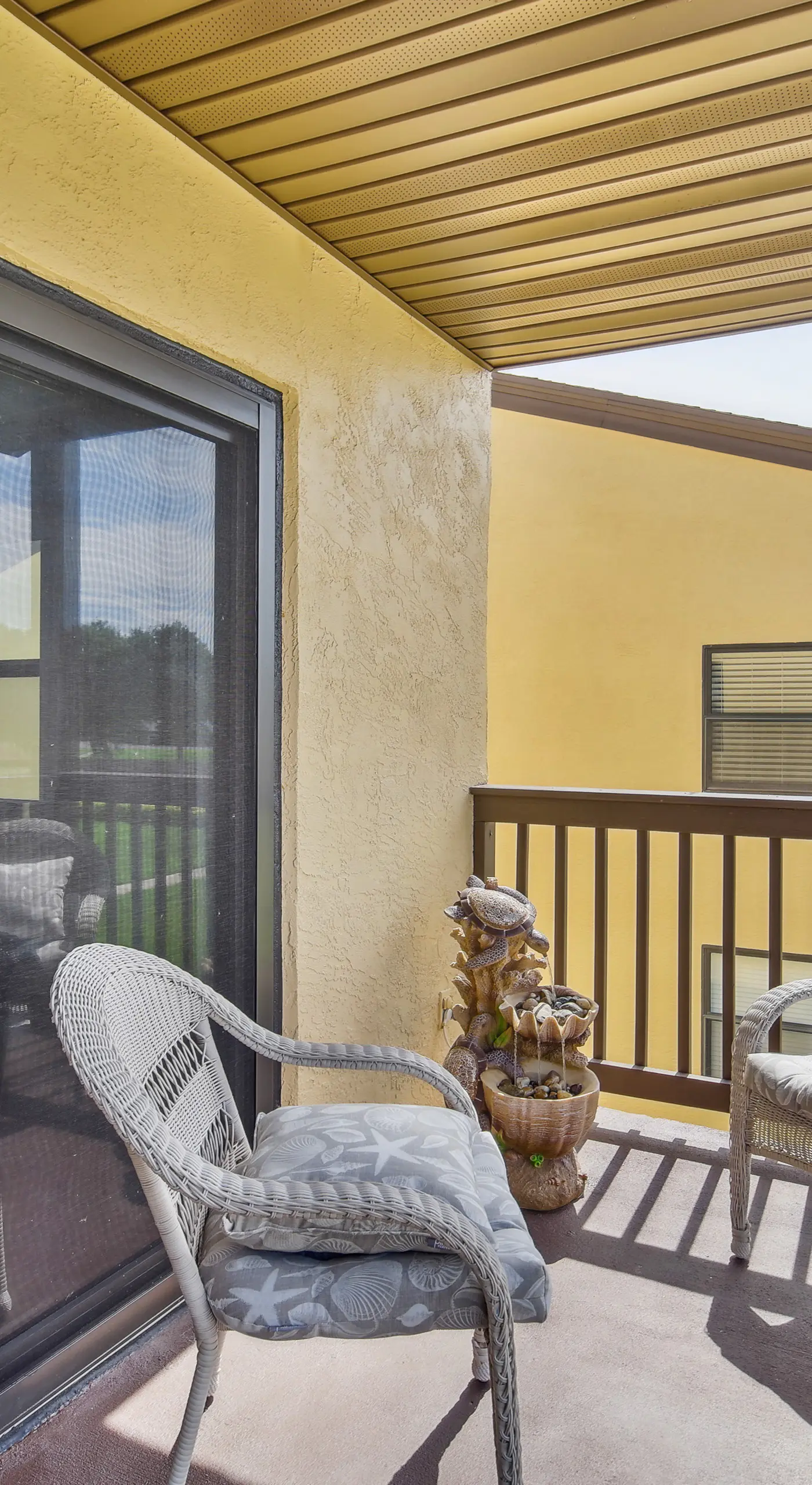 Cocoa Beach Vacation Rental - Walk to Pier!