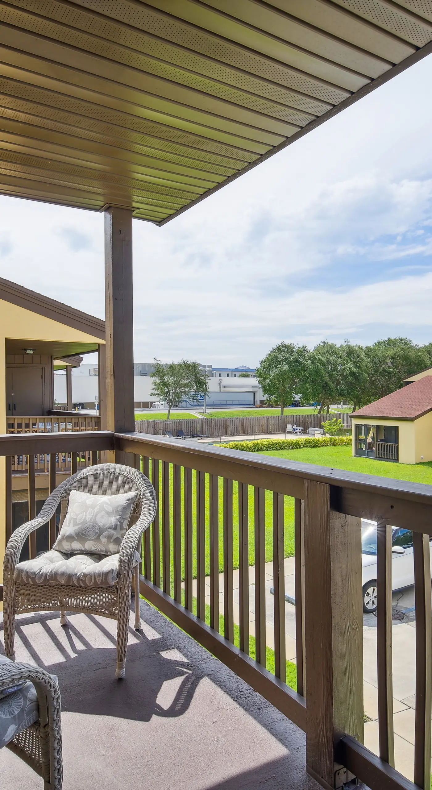 Cocoa Beach Vacation Rental - Walk to Pier!