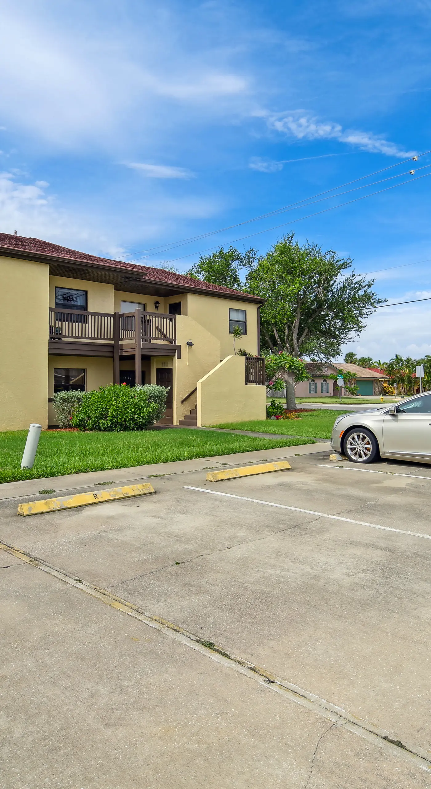 Cocoa Beach Vacation Rental - Walk to Pier!
