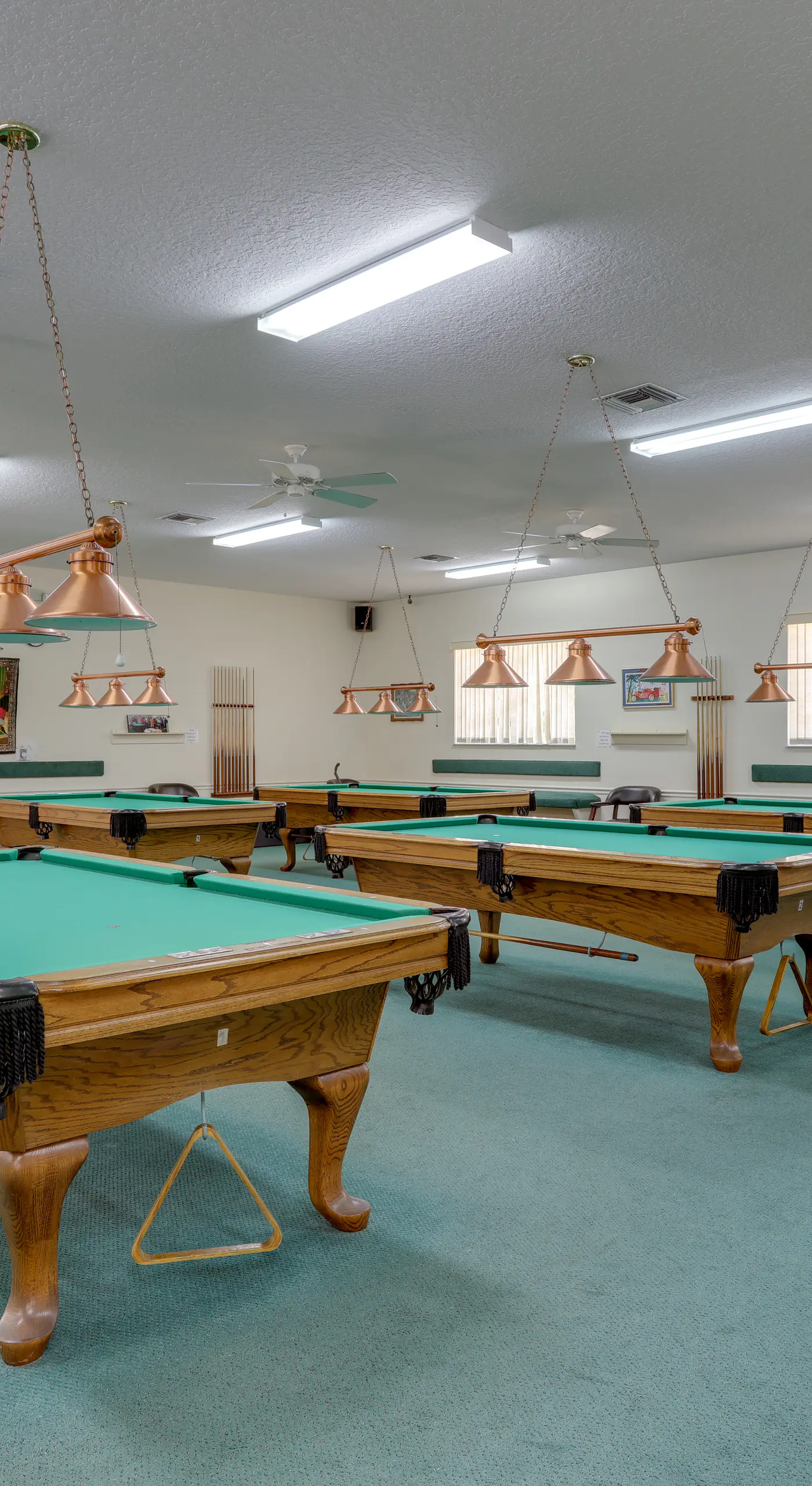 Pool Access, Walk to Beach! Cozy Jensen Beach Home