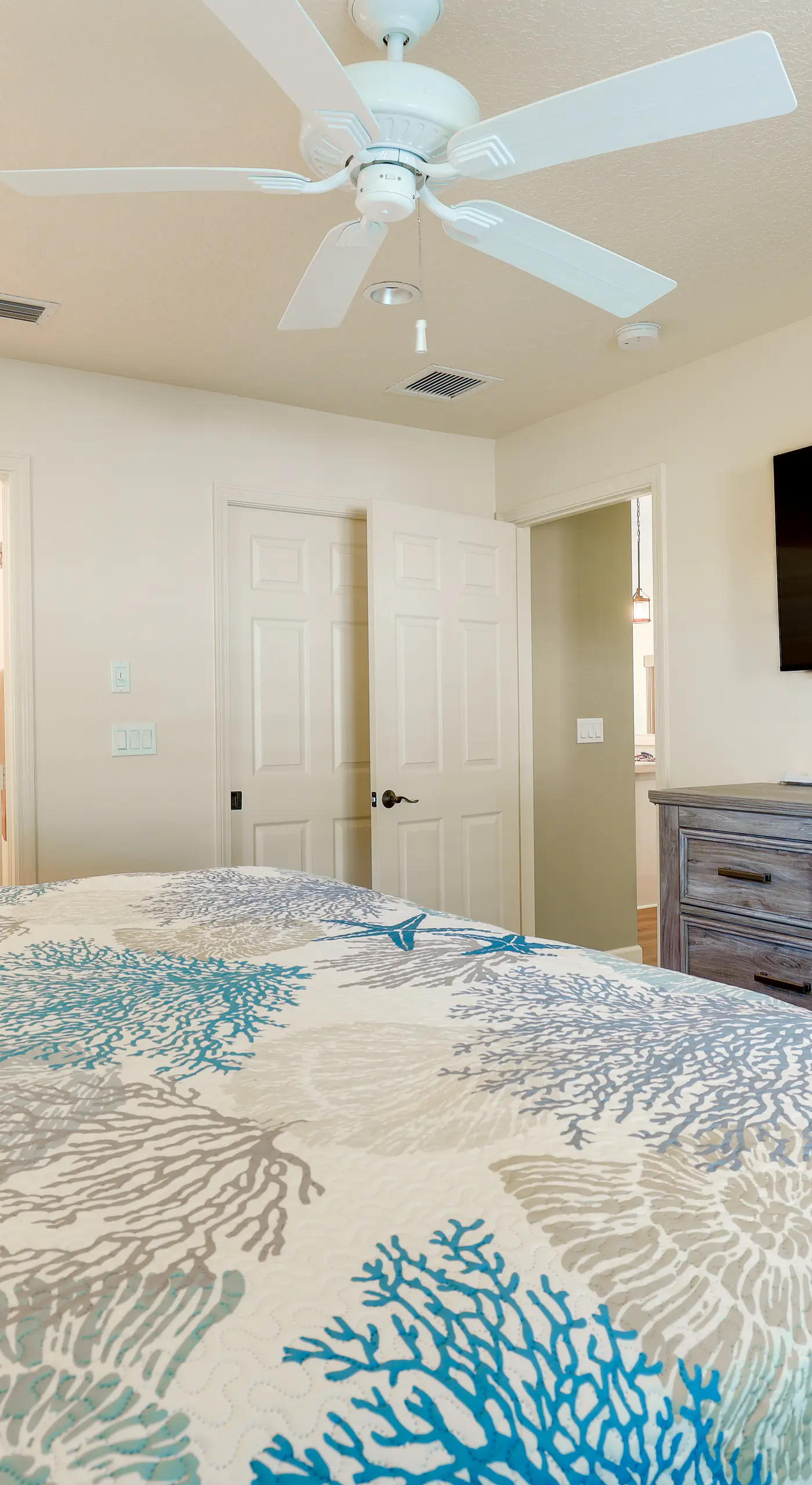 Pet-Friendly Fort Pierce Home w/ Screened Porch!