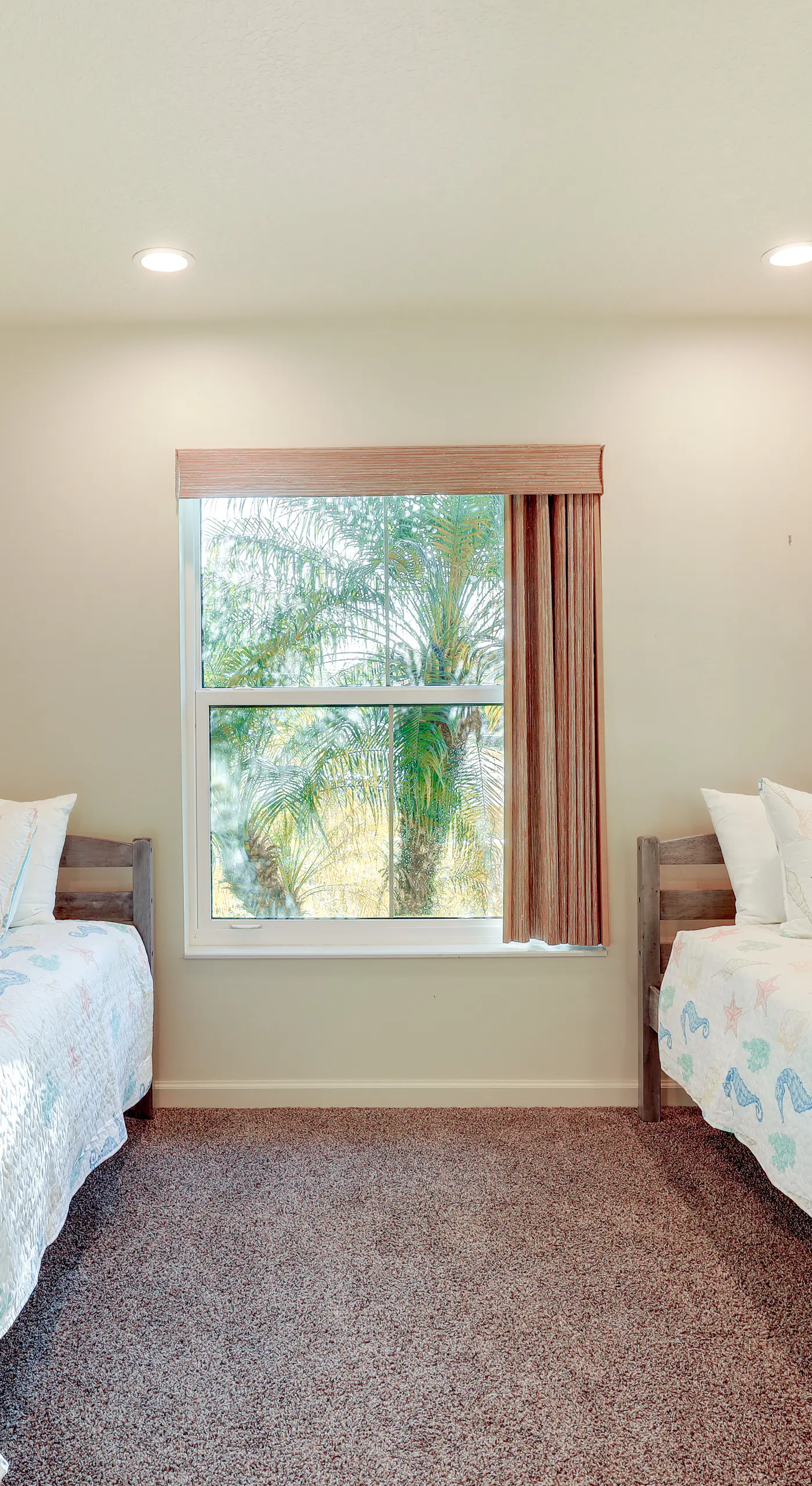 Pet-Friendly Fort Pierce Home w/ Screened Porch!