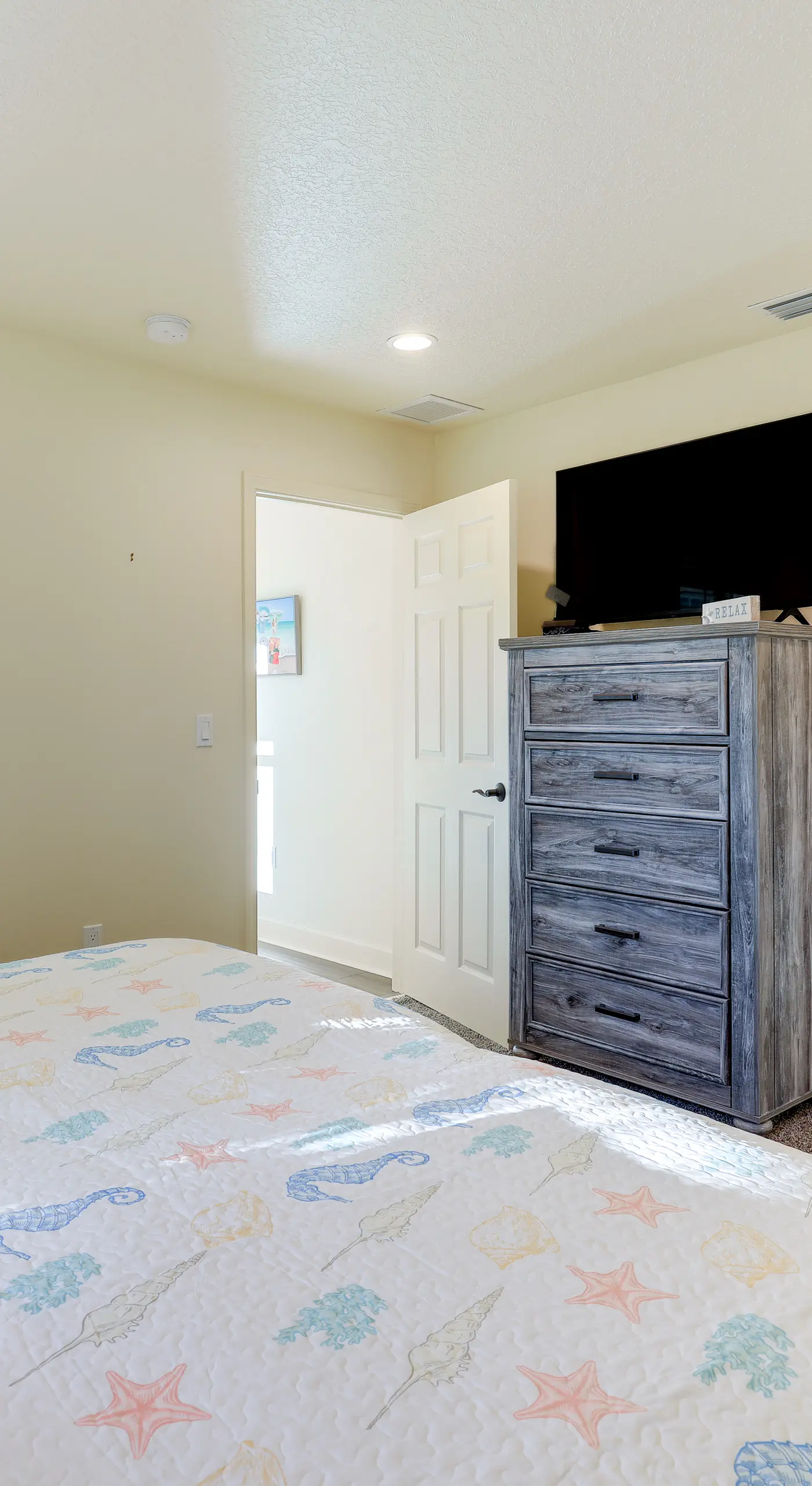 Pet-Friendly Fort Pierce Home w/ Screened Porch!