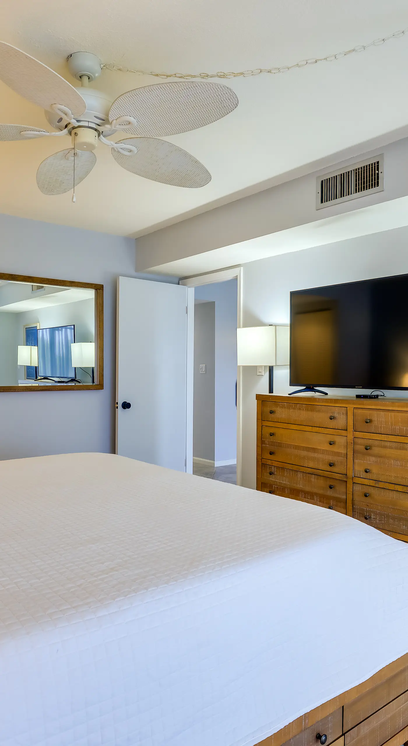 Ocean Village Condo: 3 Pools, Hot Tub & Beach