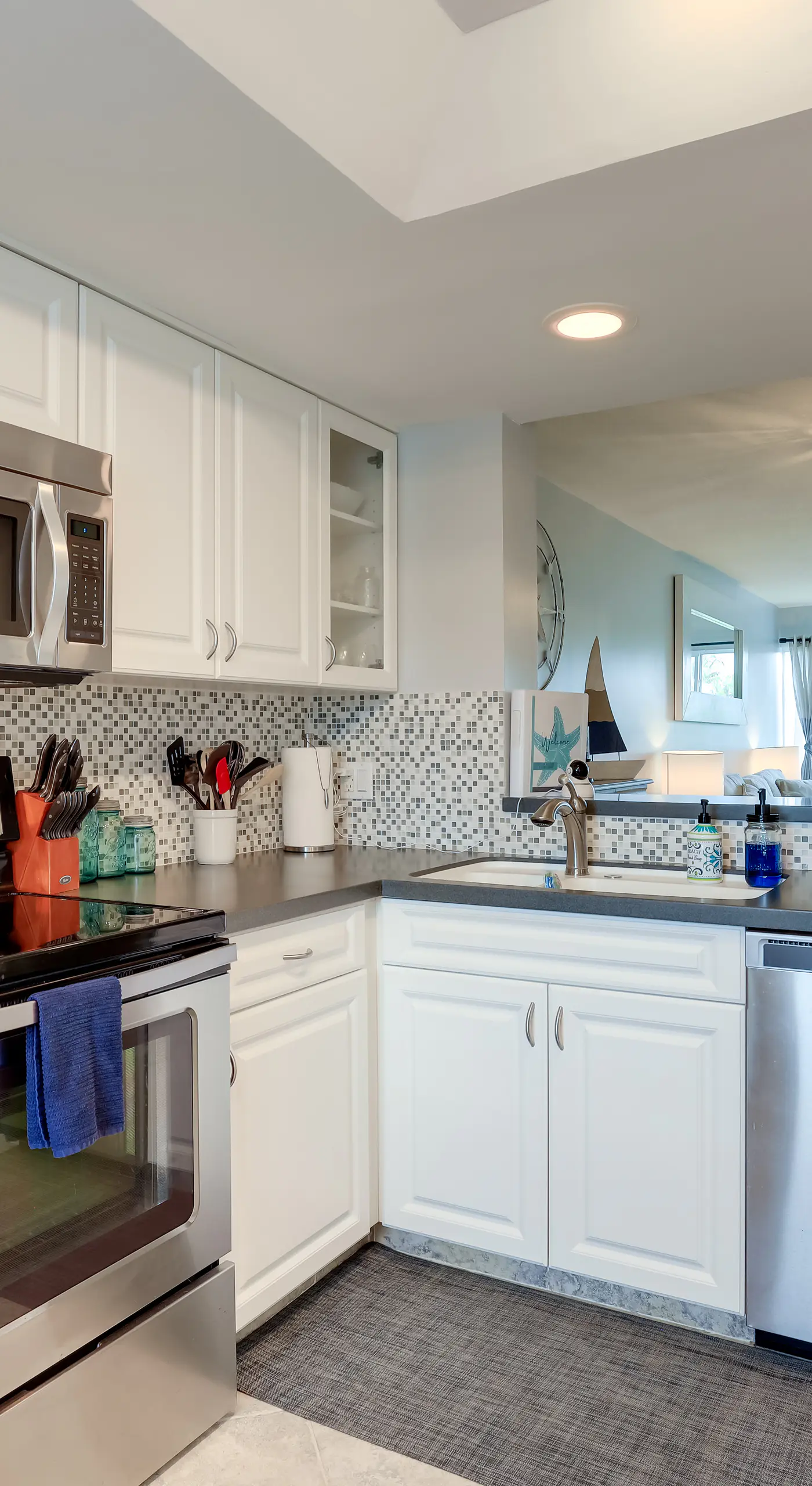 Ocean Village Condo: 3 Pools, Hot Tub & Beach