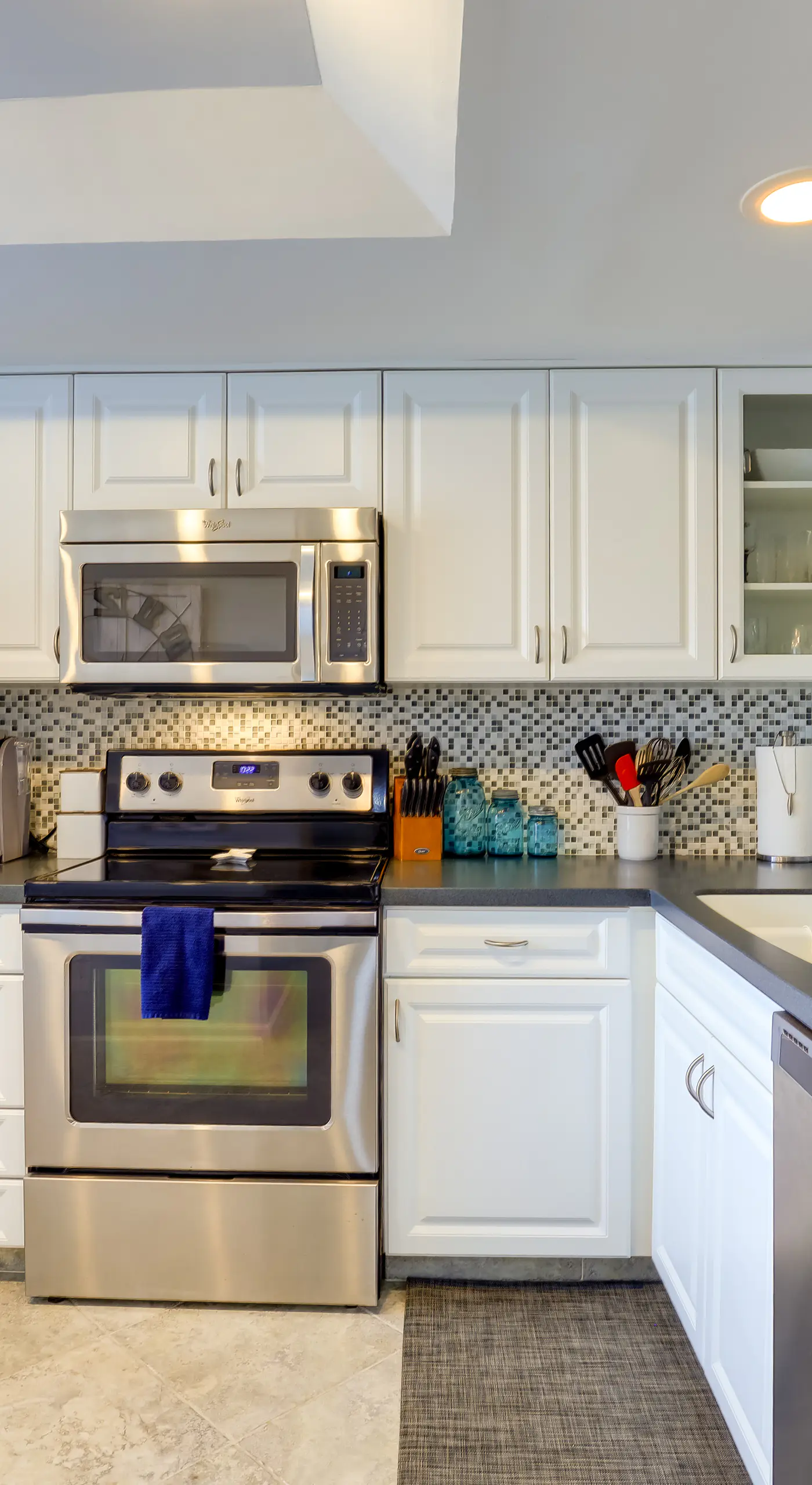 Ocean Village Condo: 3 Pools, Hot Tub & Beach