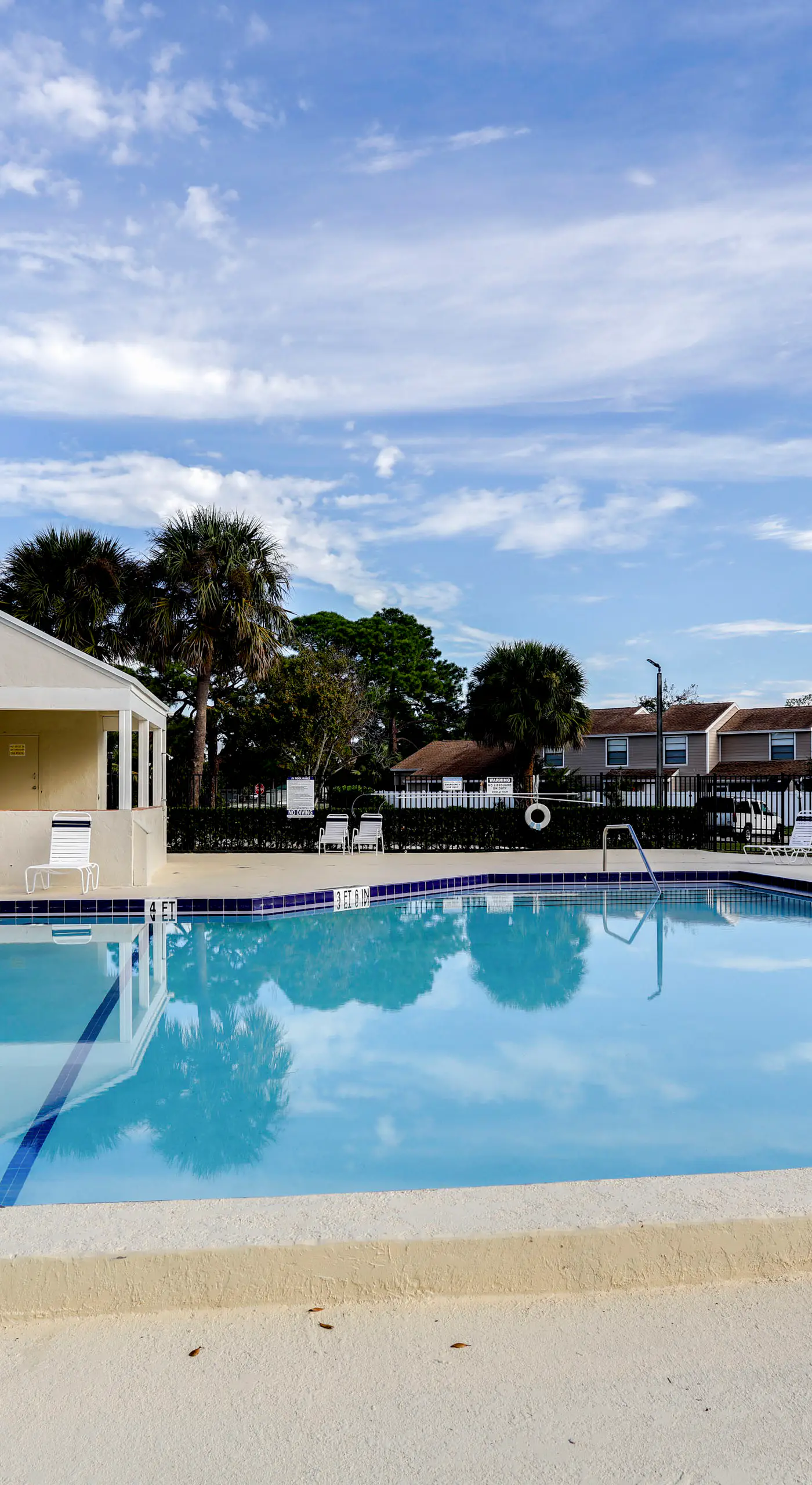 5 Mi to Beach: Jupiter Townhome w/ Pool Access