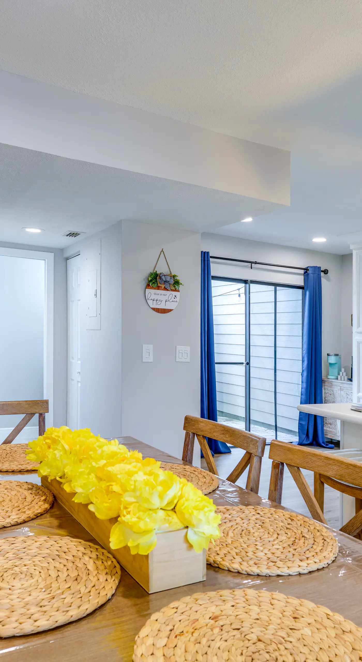 5 Mi to Beach: Jupiter Townhome w/ Pool Access