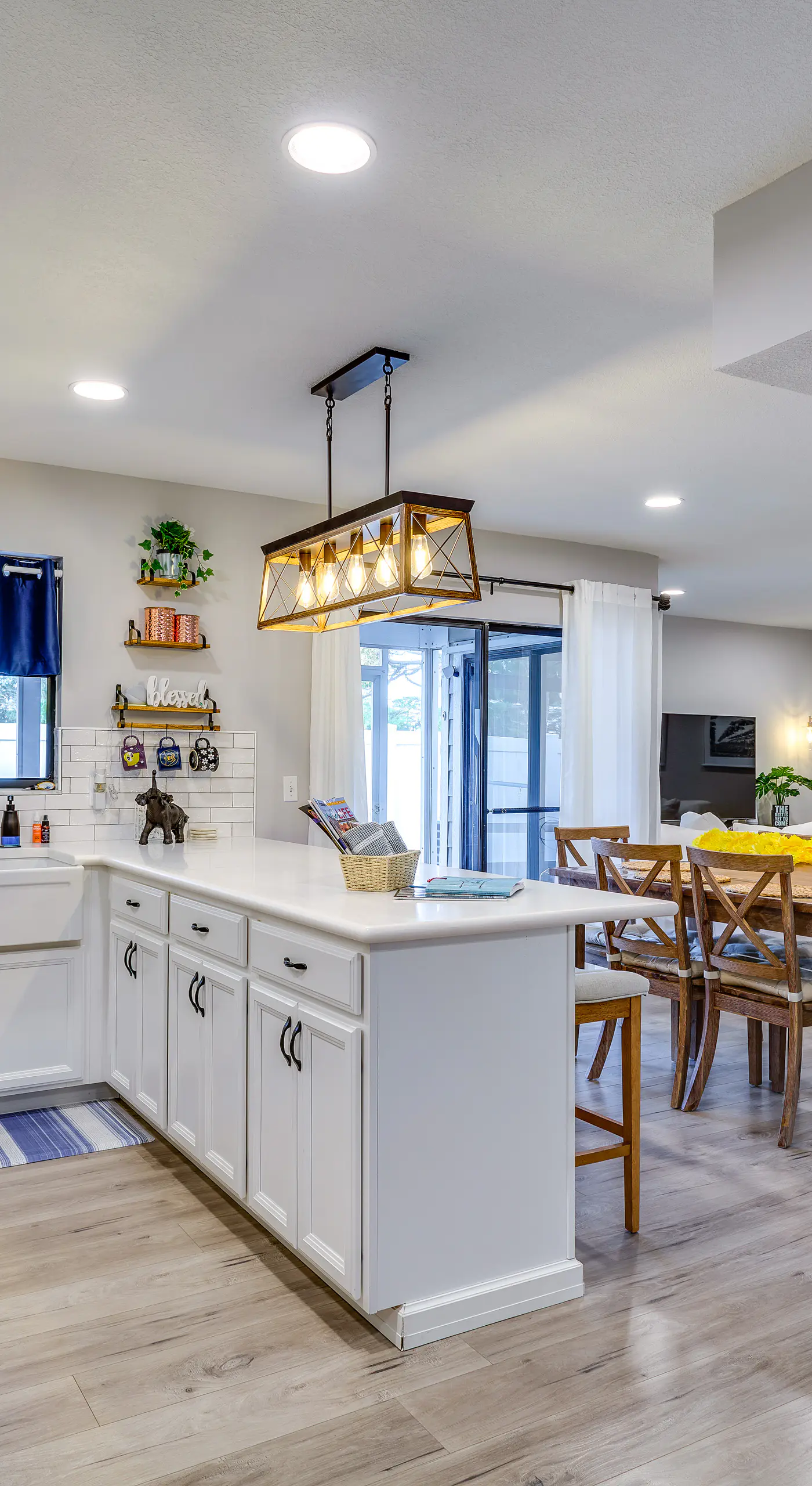 5 Mi to Beach: Jupiter Townhome w/ Pool Access
