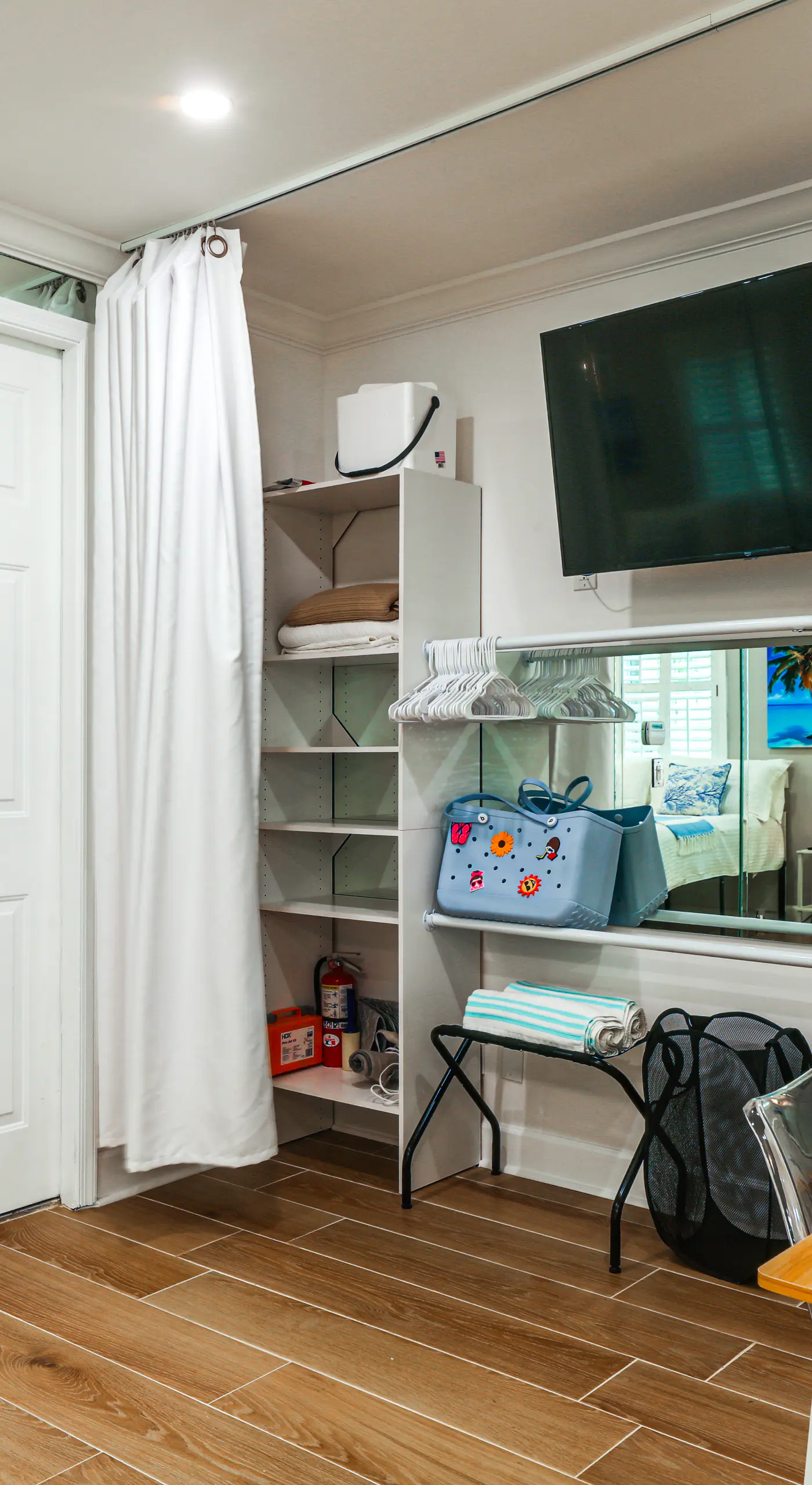 Pet-Friendly Studio: 6 Mi to Jupiter Beach Park!