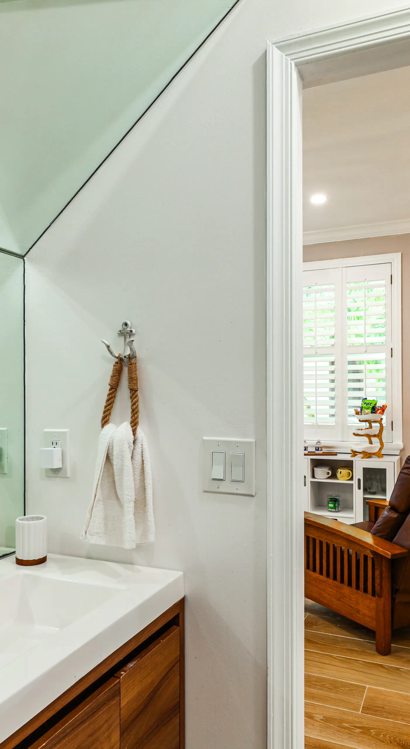 Pet-Friendly Studio: 6 Mi to Jupiter Beach Park!