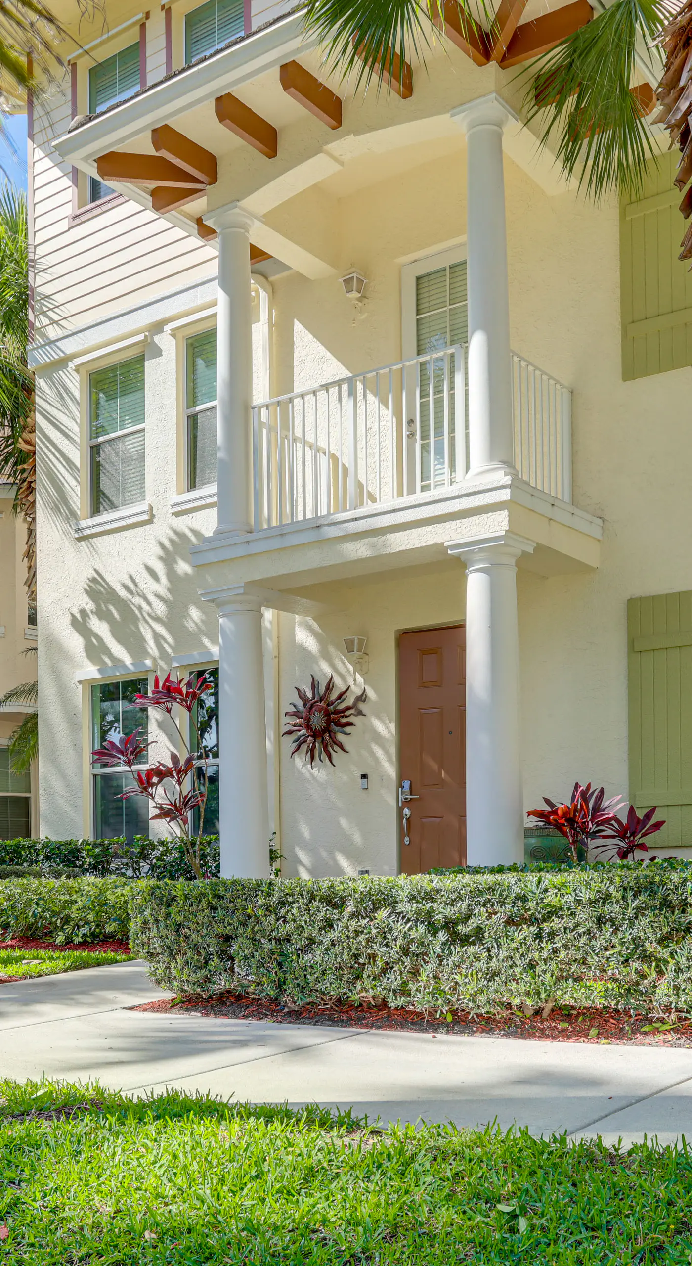 Pet-Friendly Studio: 6 Mi to Jupiter Beach Park!