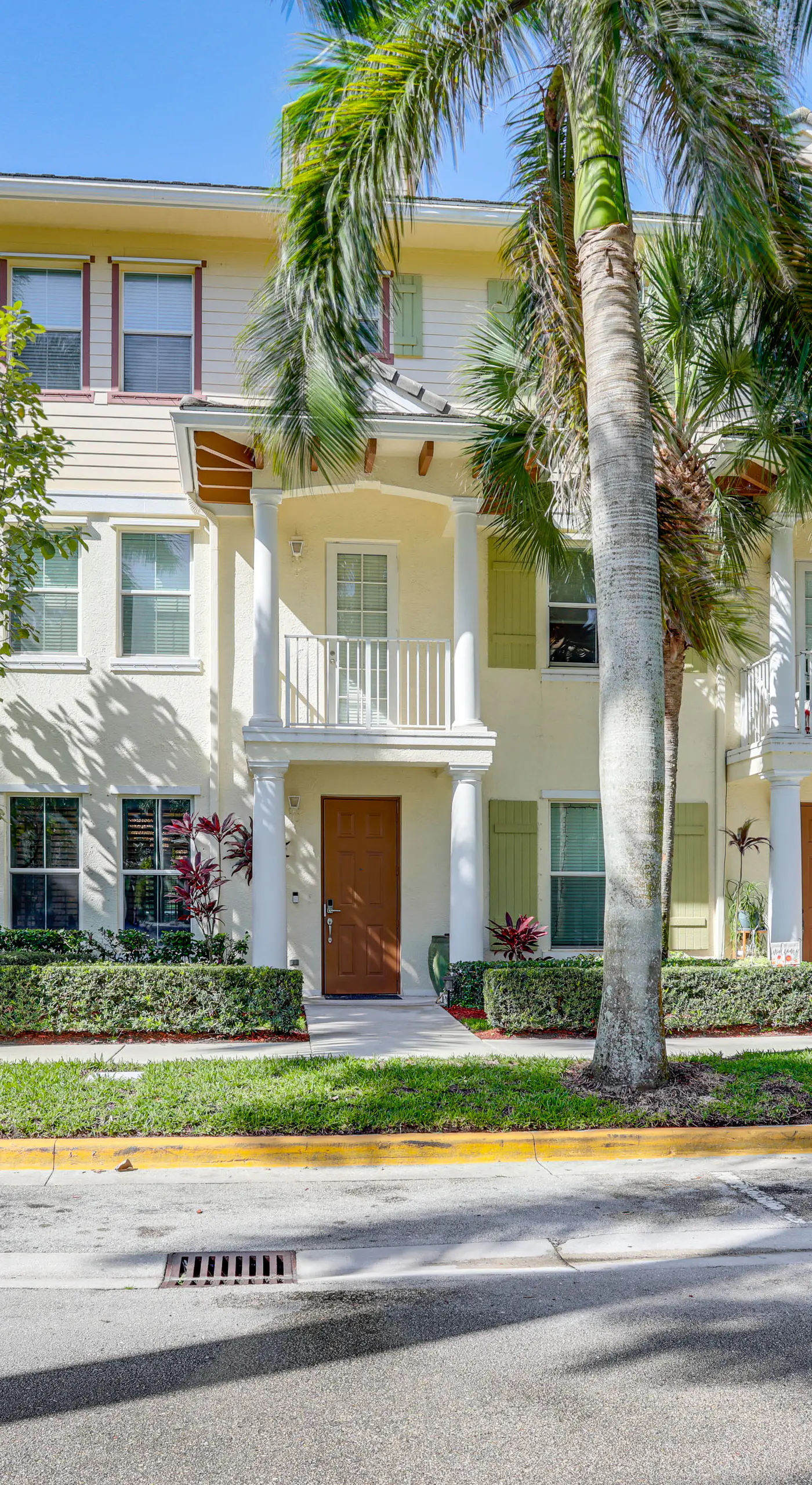 Pet-Friendly Studio: 6 Mi to Jupiter Beach Park!